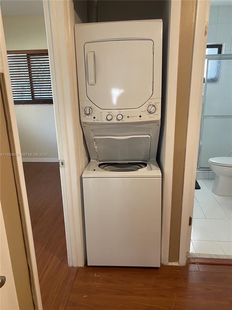 SURFSIDE VILLAS CONDO - Residential Lease