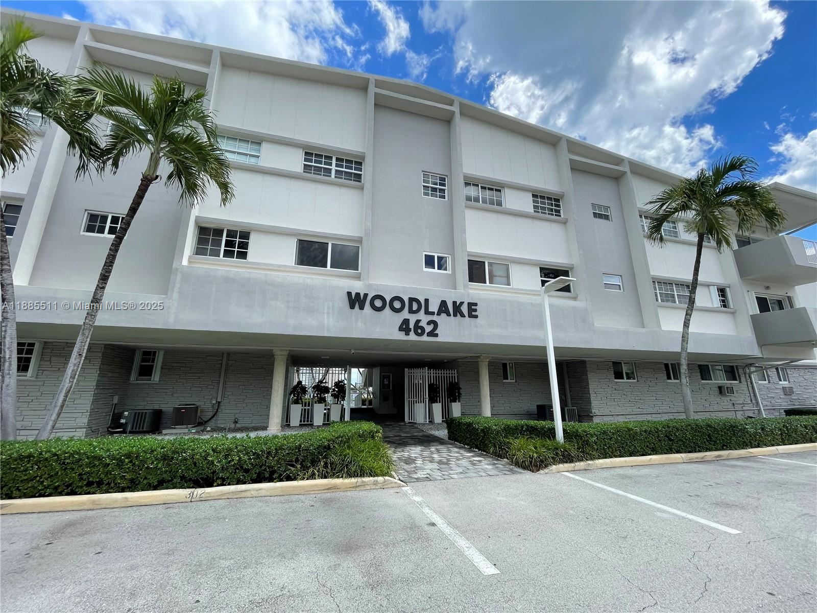 WOODLAKE APTS CONDO - Residential