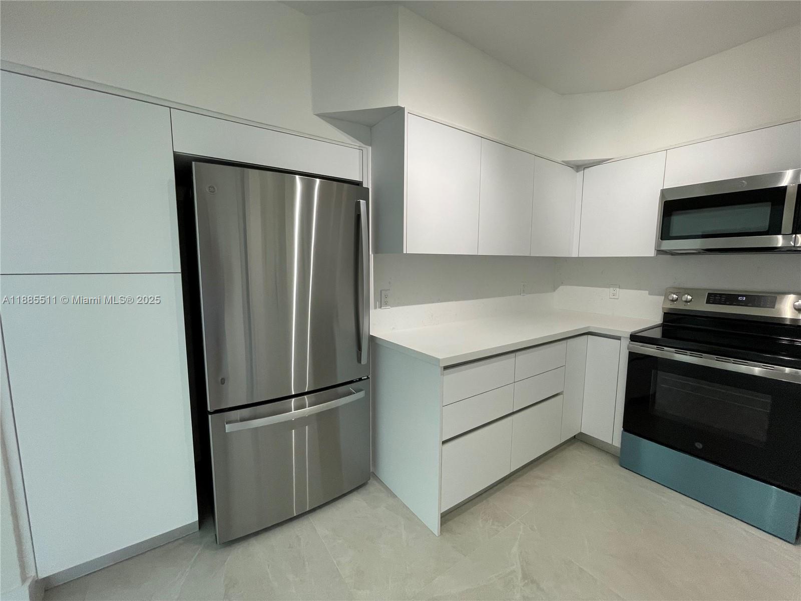 WOODLAKE APTS CONDO - Residential