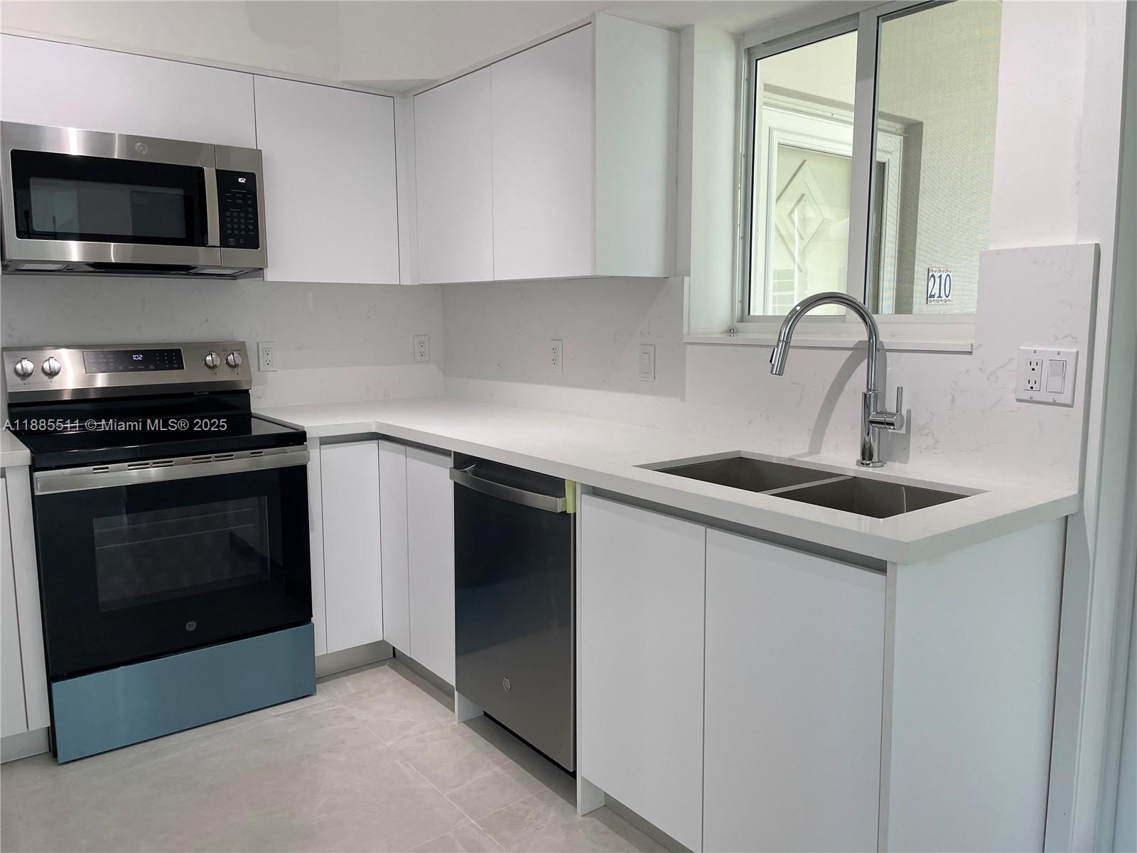 WOODLAKE APTS CONDO - Residential
