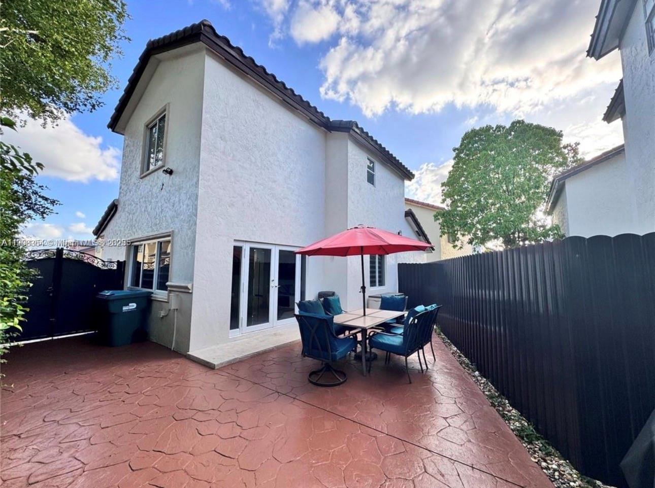 LAKE POINTE SEC 4 - Residential Lease