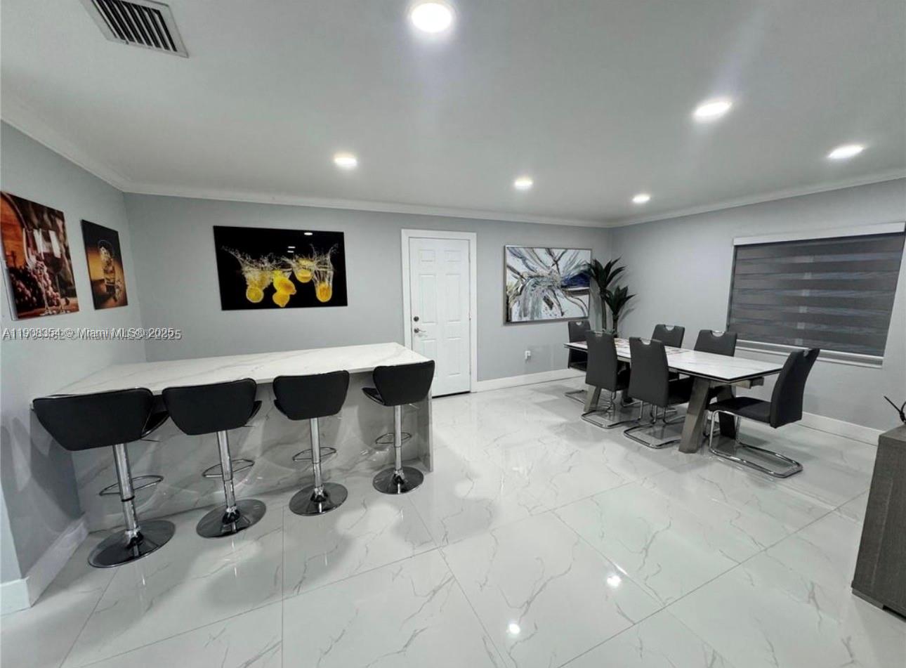 LAKE POINTE SEC 4 - Residential Lease