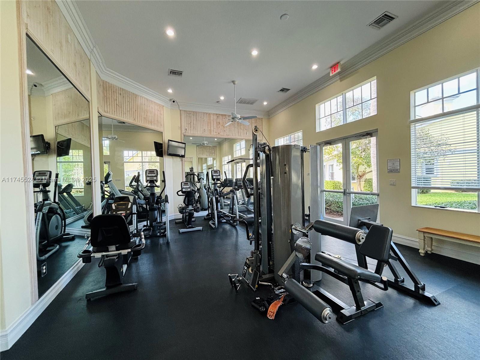 MARINER BAY - Residential Lease