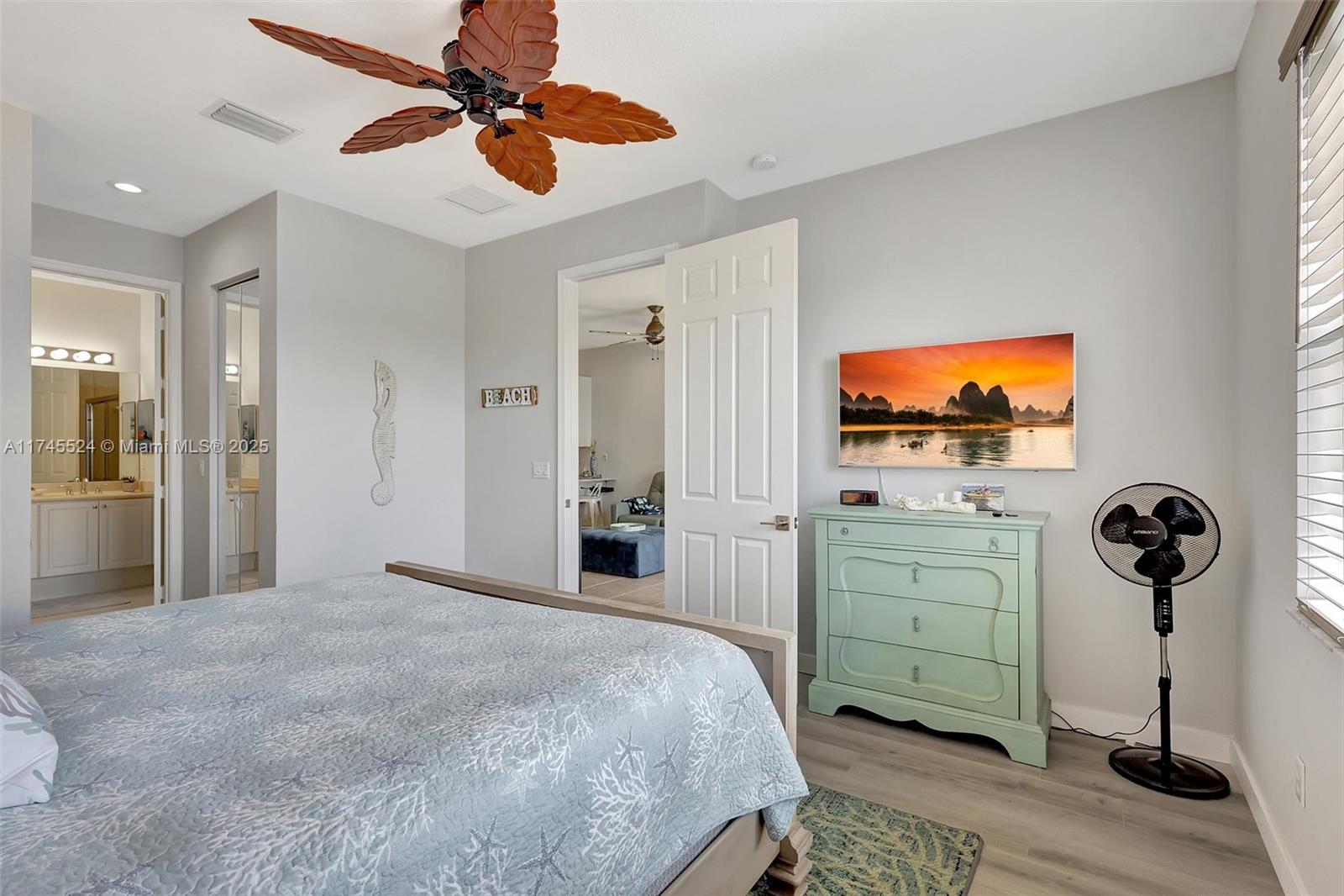 MARINER BAY - Residential Lease