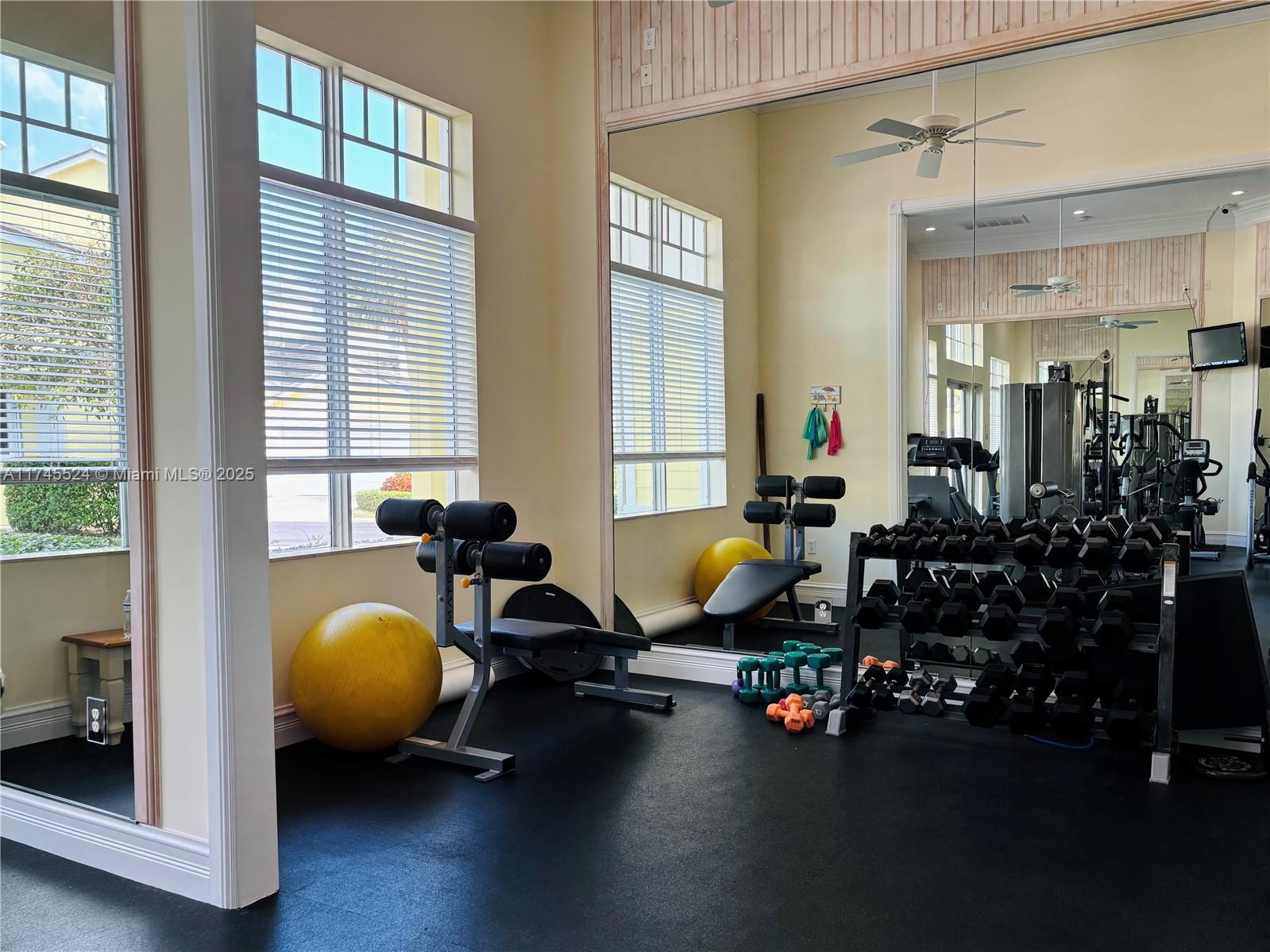 MARINER BAY - Residential Lease