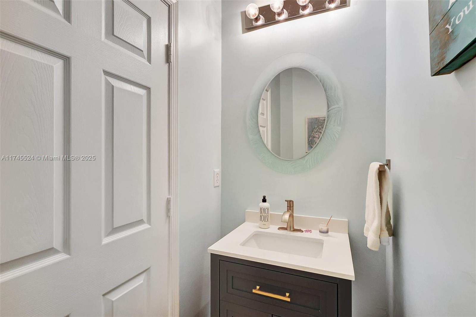 MARINER BAY - Residential Lease