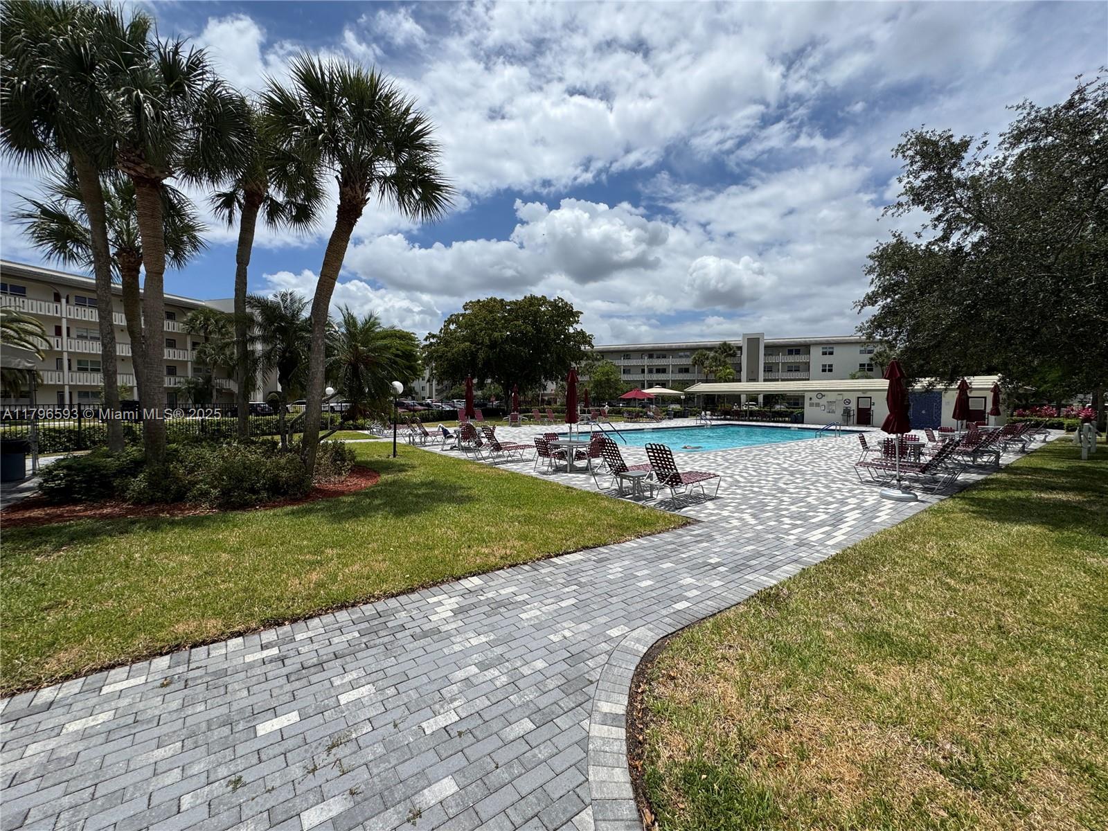 3404 Bimini Ln C2