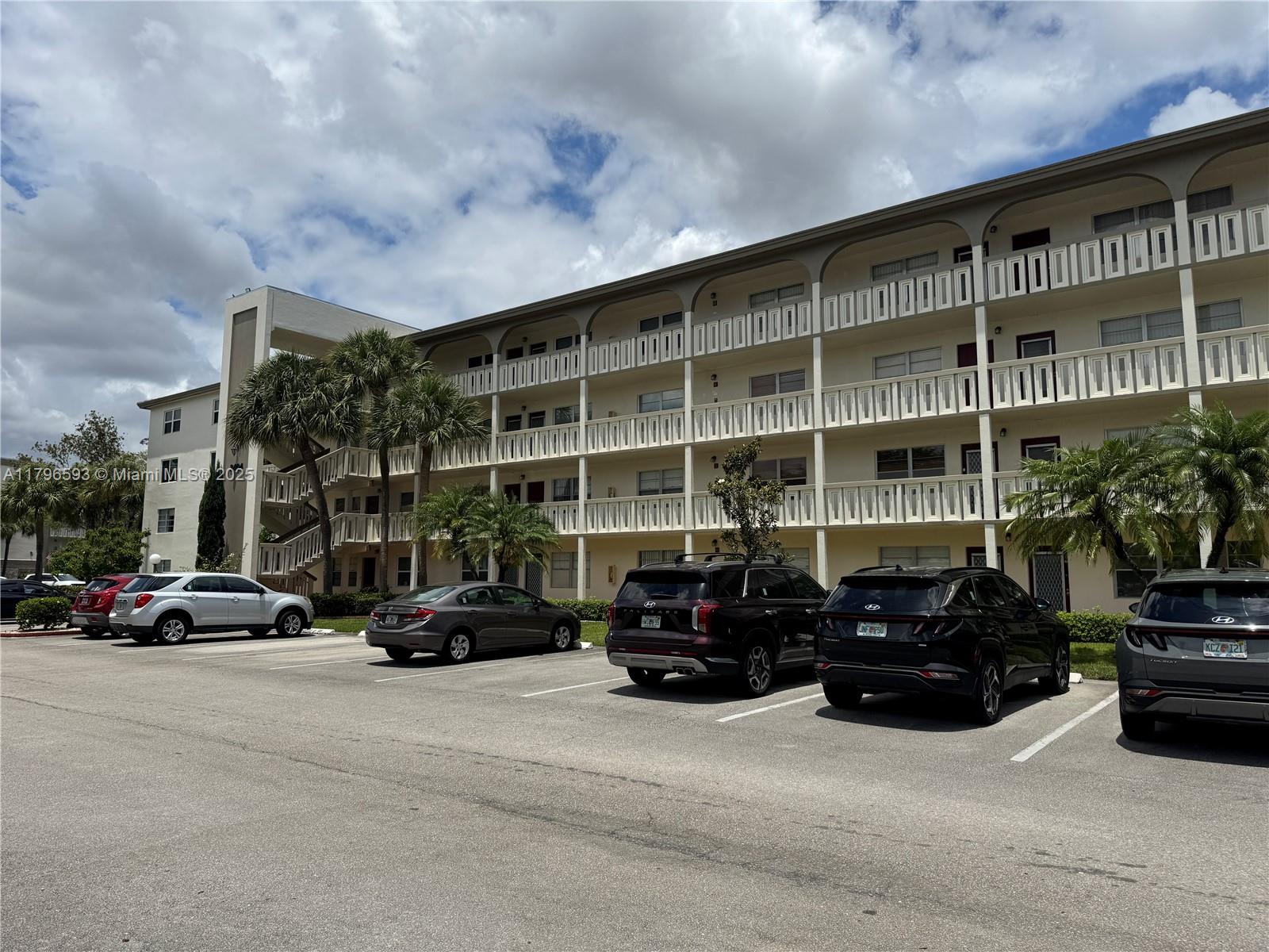 Rental Property at 3404 Bimini Ln C2, Coconut Creek, Broward County, Florida - Bedrooms: 2 
Bathrooms: 2  - $1,900 MO.