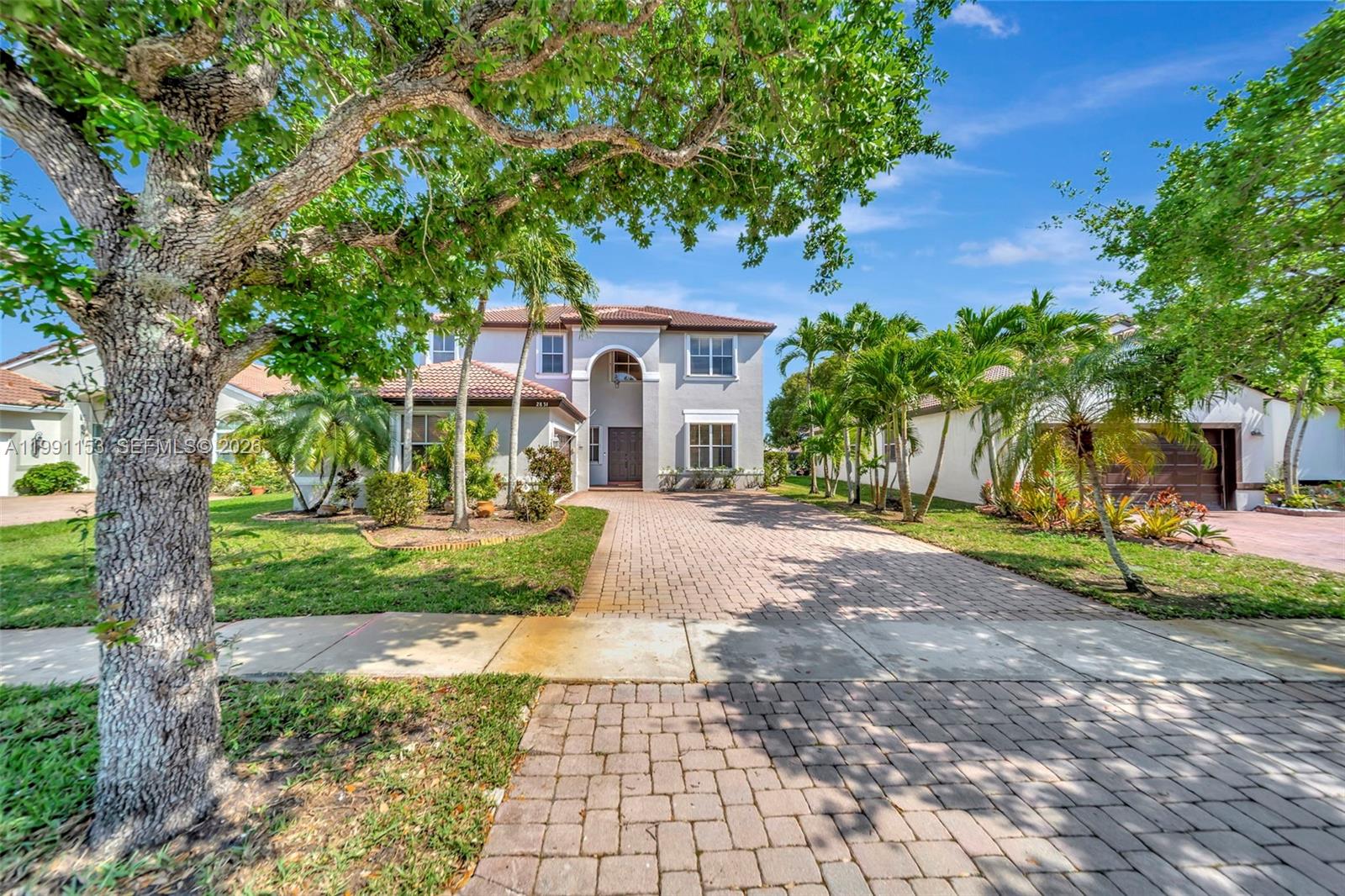 SUNSET LAKES PLAT TWO - Residential