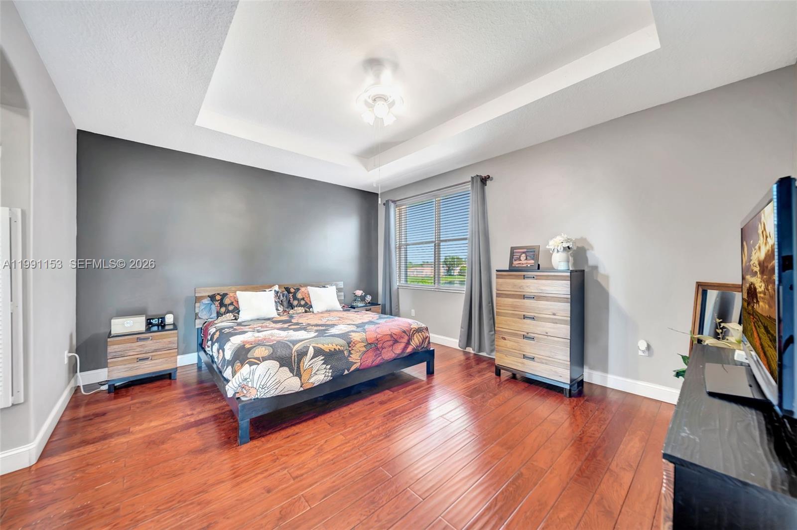 SUNSET LAKES PLAT TWO - Residential