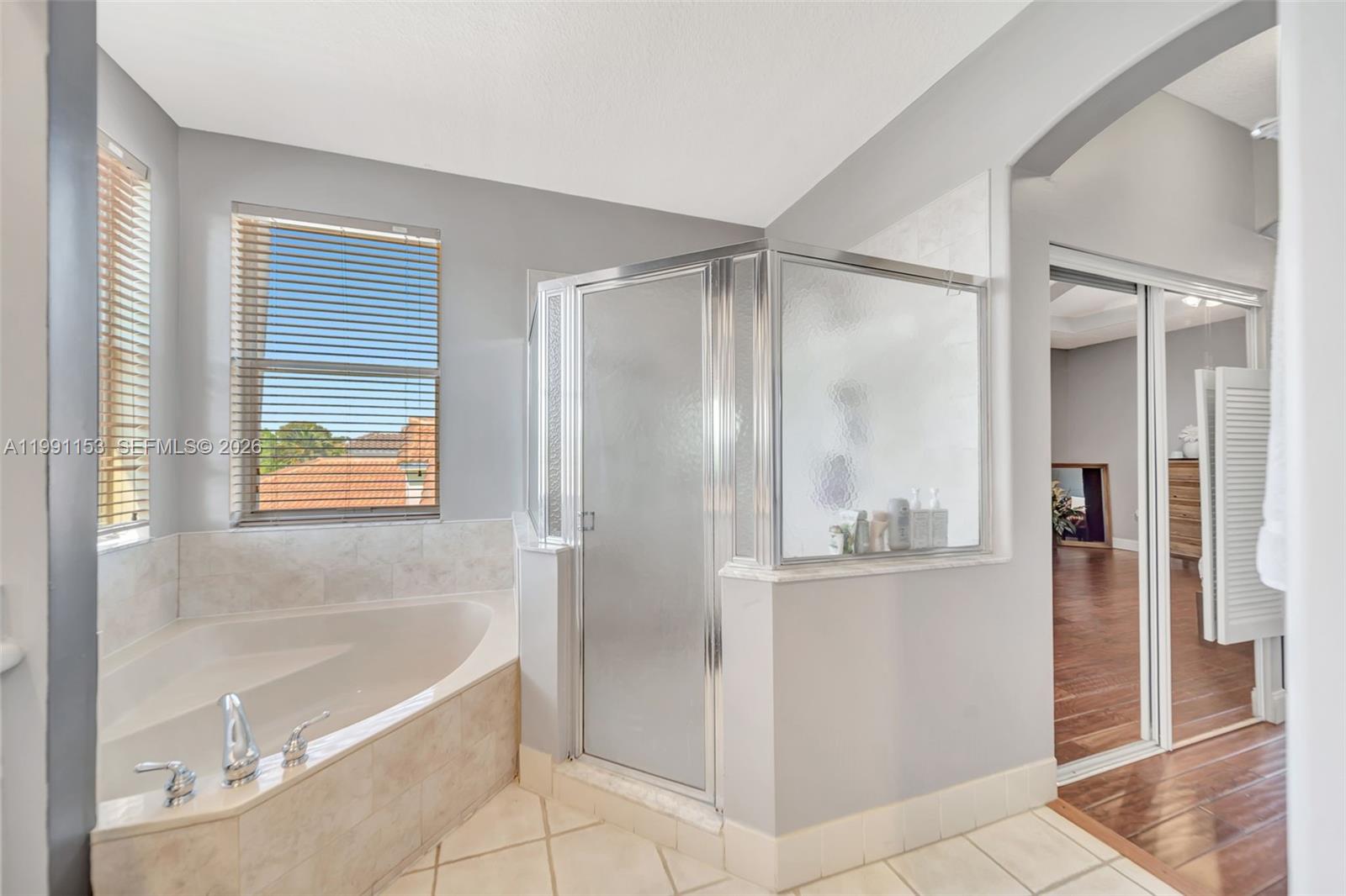 SUNSET LAKES PLAT TWO - Residential