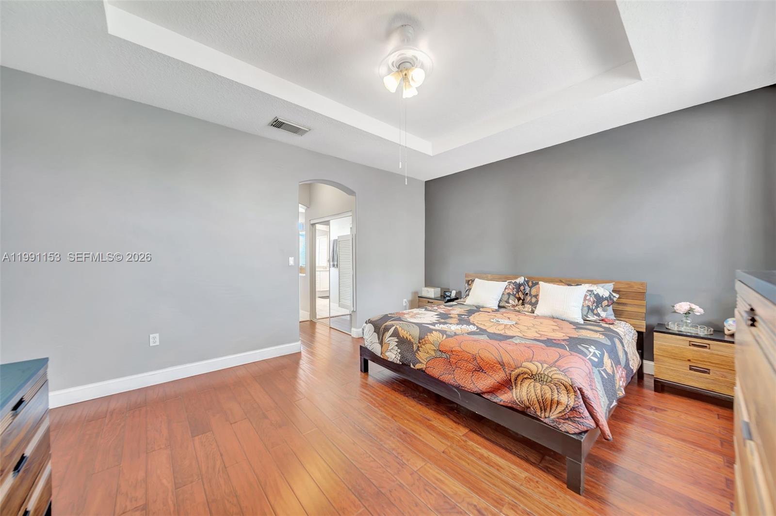 SUNSET LAKES PLAT TWO - Residential