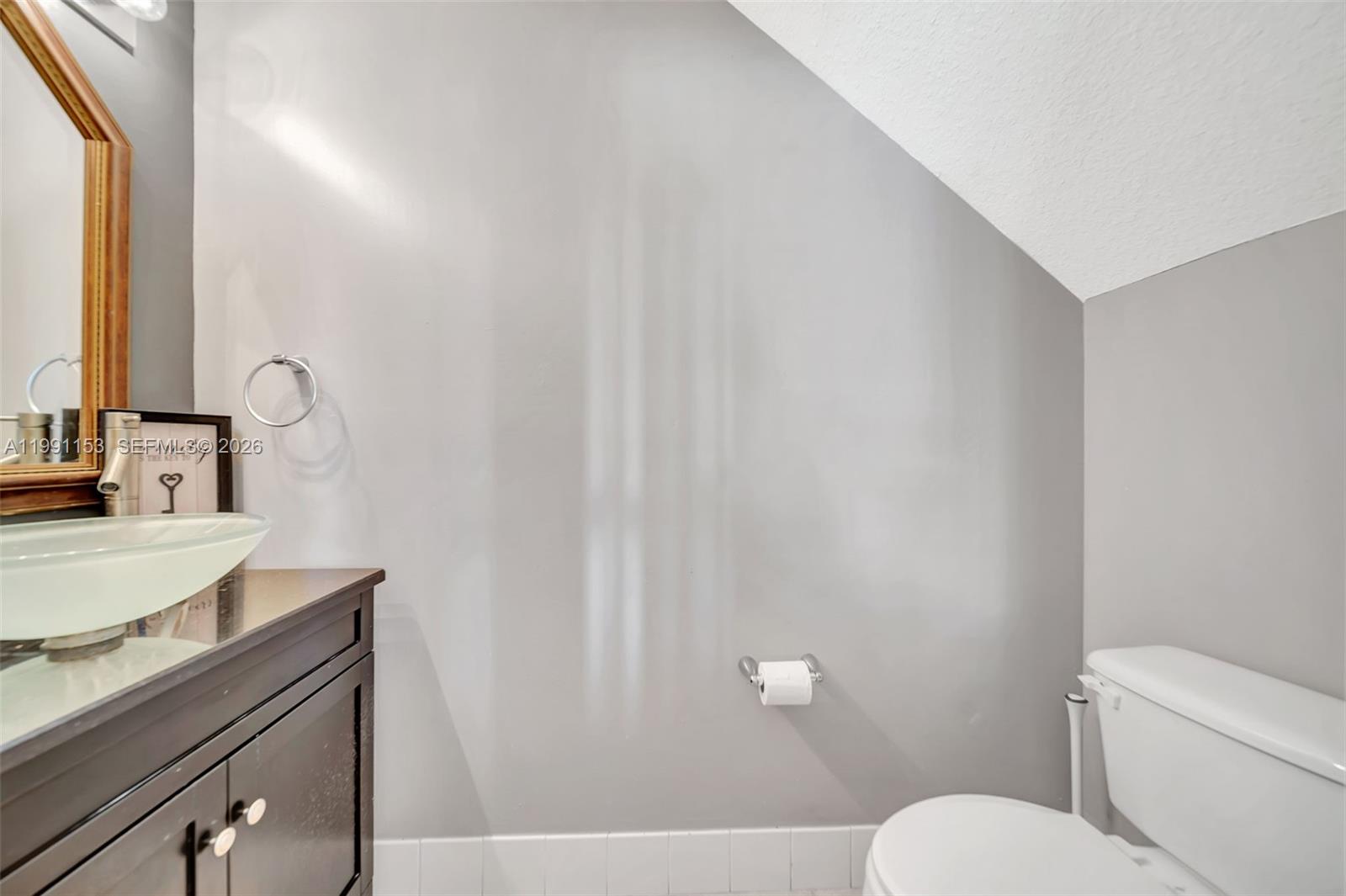 SUNSET LAKES PLAT TWO - Residential