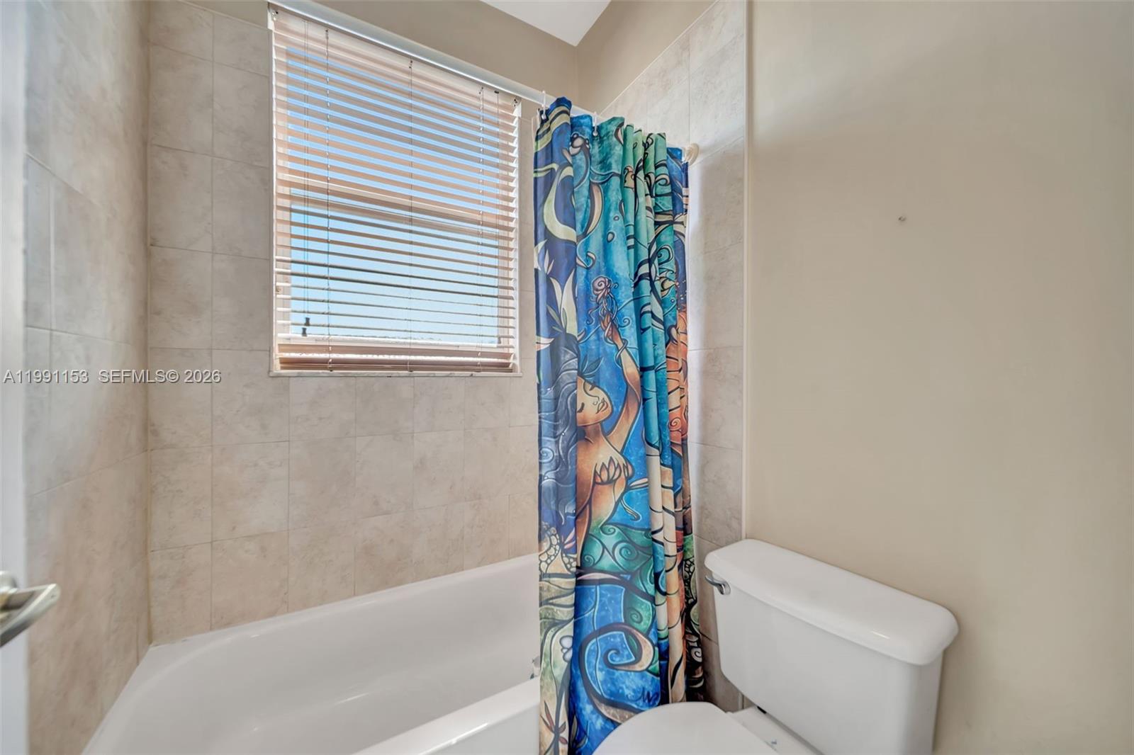 SUNSET LAKES PLAT TWO - Residential