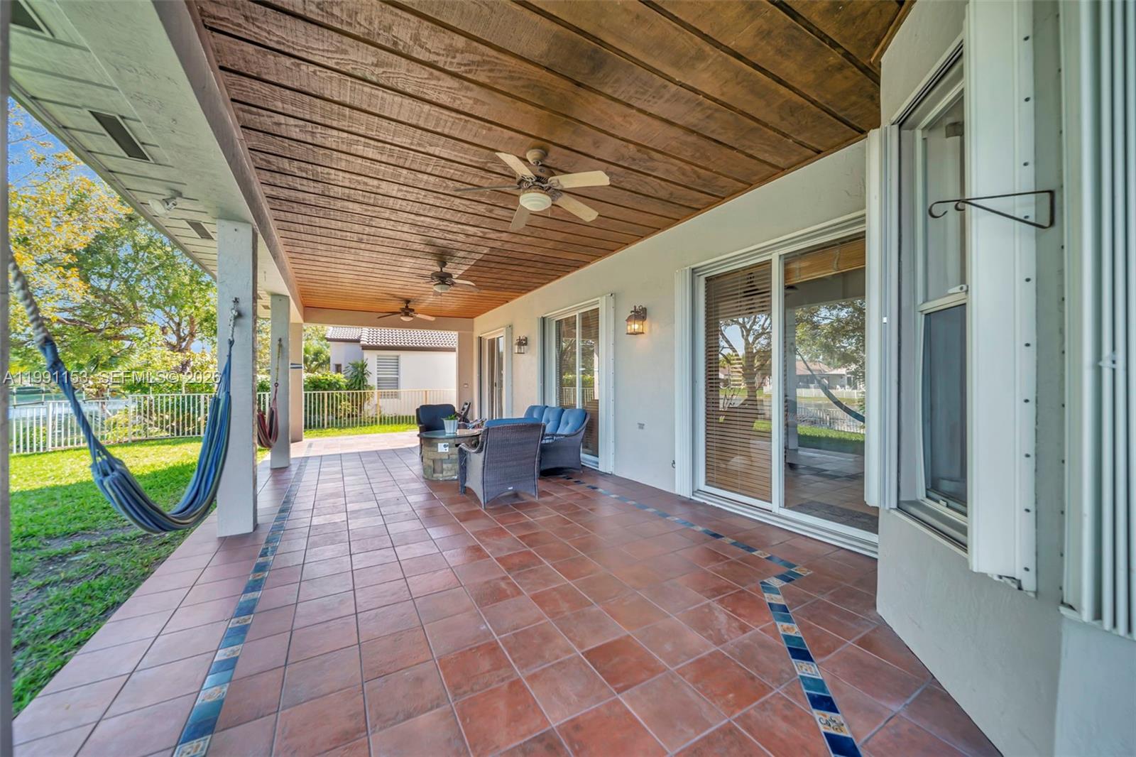 SUNSET LAKES PLAT TWO - Residential