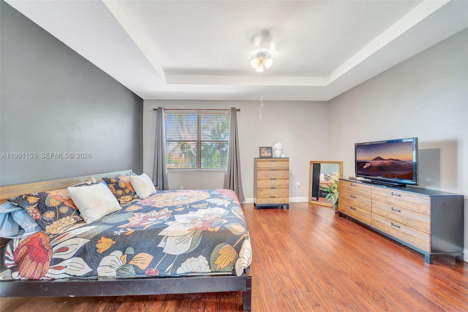 SUNSET LAKES PLAT TWO - Residential