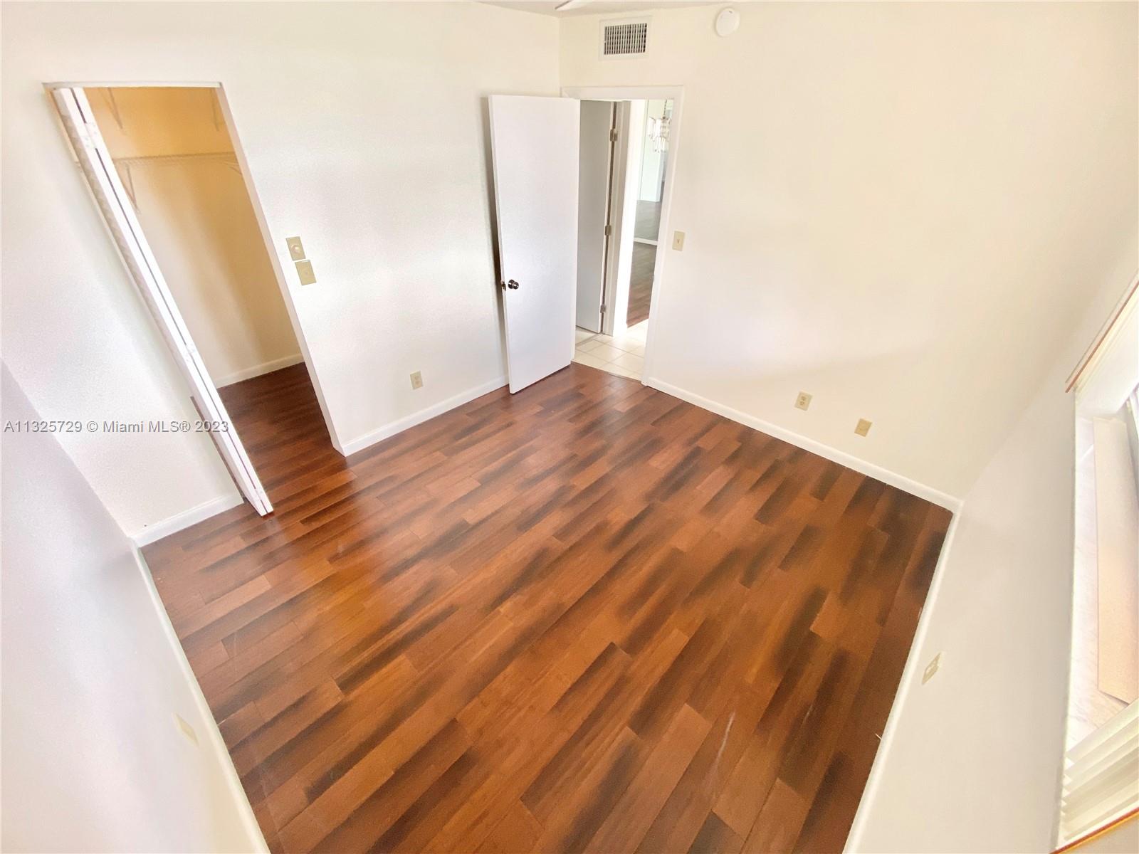 Photo 11 of 27 of 5940 NW 64th Ave 204 condo