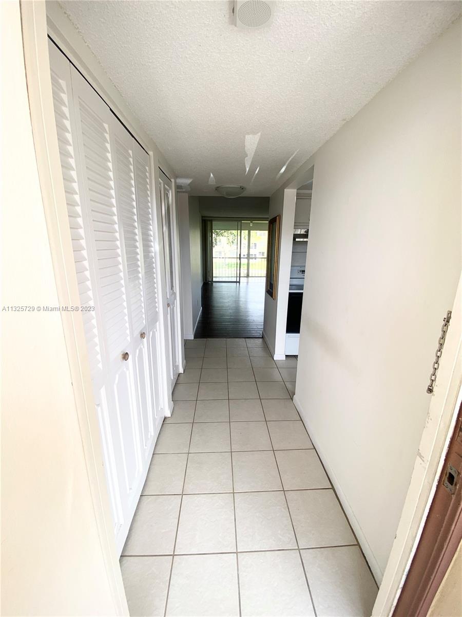 Photo 6 of 27 of 5940 NW 64th Ave 204 condo
