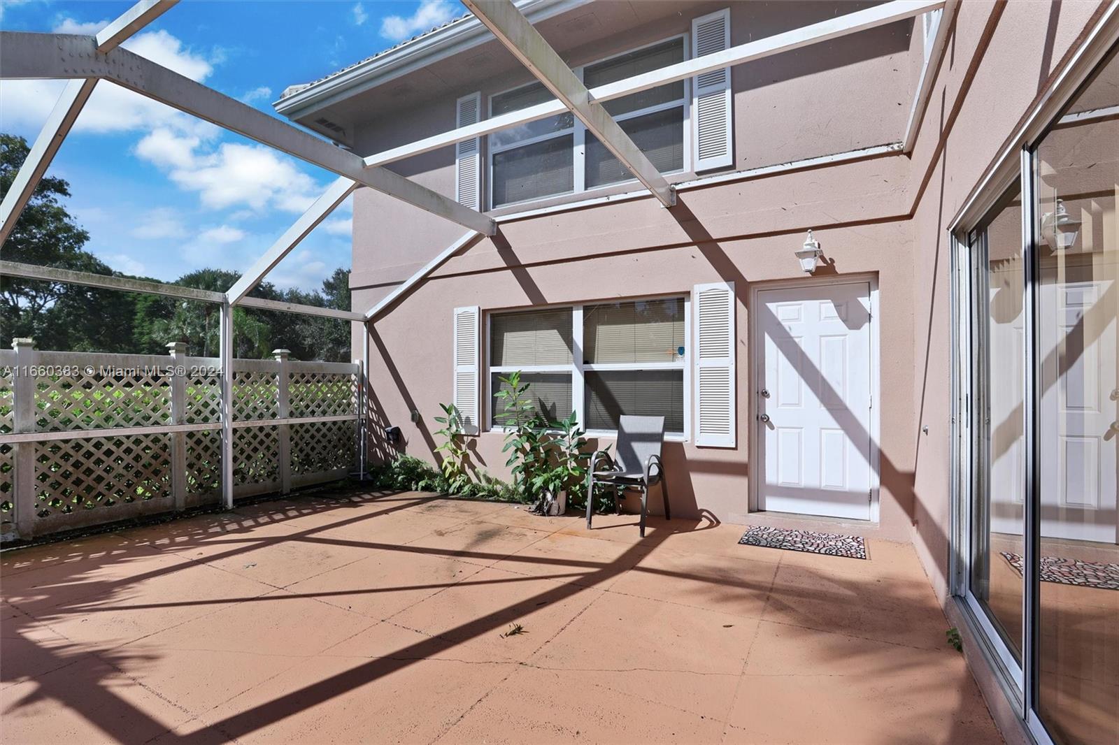 STAMFORD AT THE VILLAGES - Residential