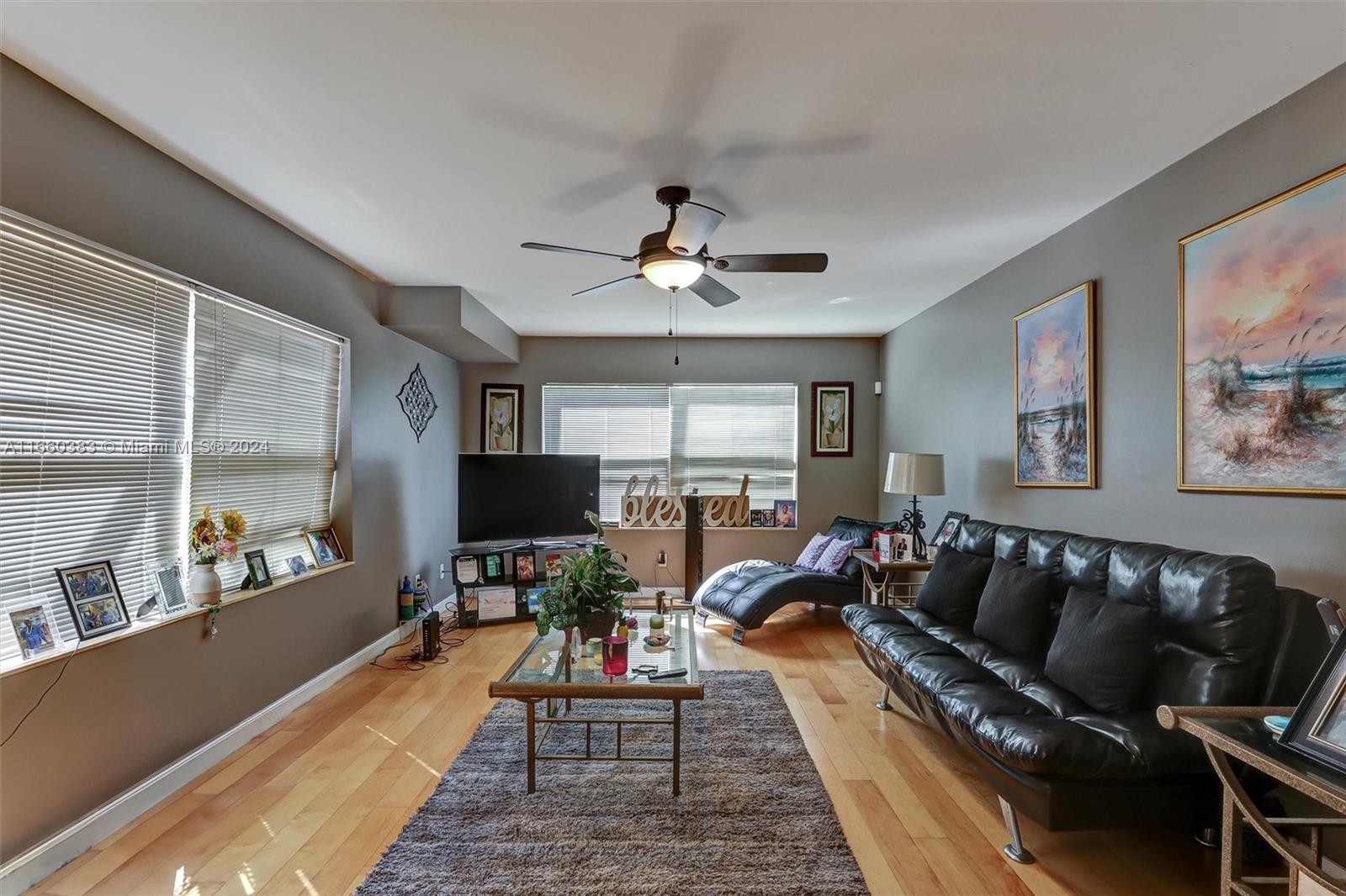 STAMFORD AT THE VILLAGES - Residential