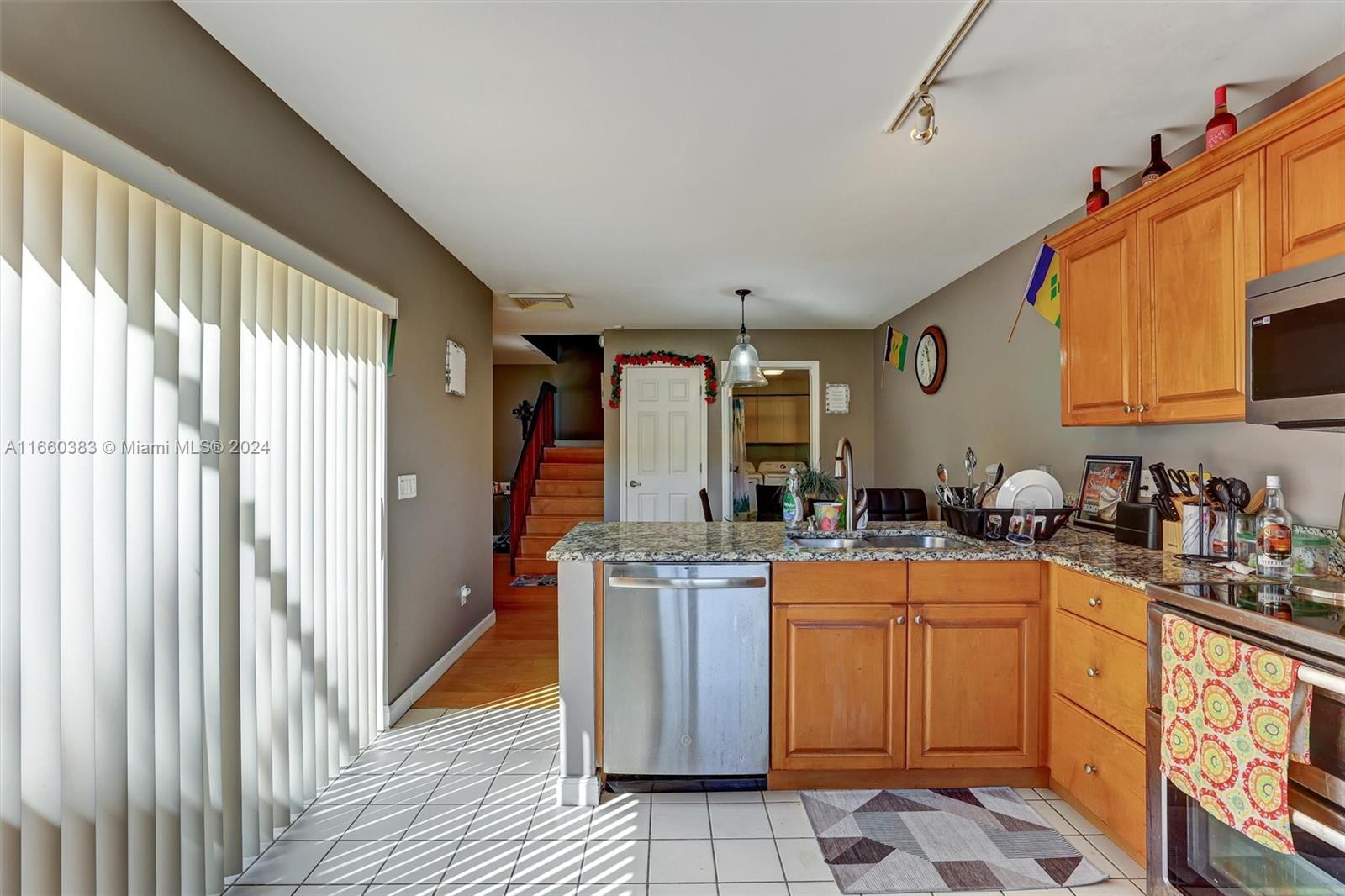 STAMFORD AT THE VILLAGES - Residential