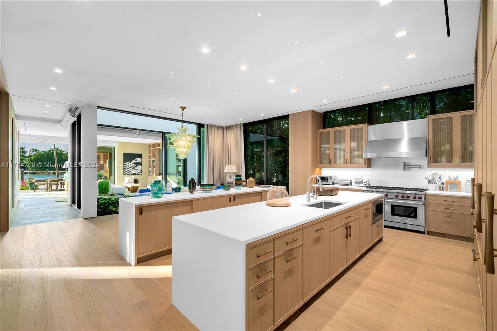 LA GORCE GOLF SUB - Residential