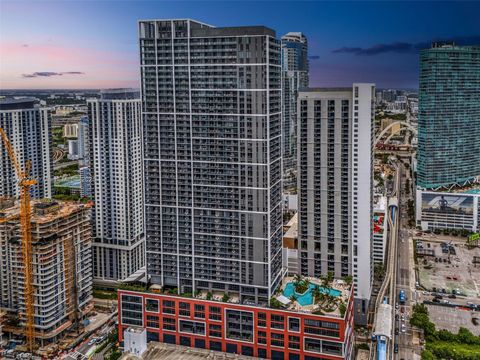 159 NE 6th St 4814 Miami FL 33132