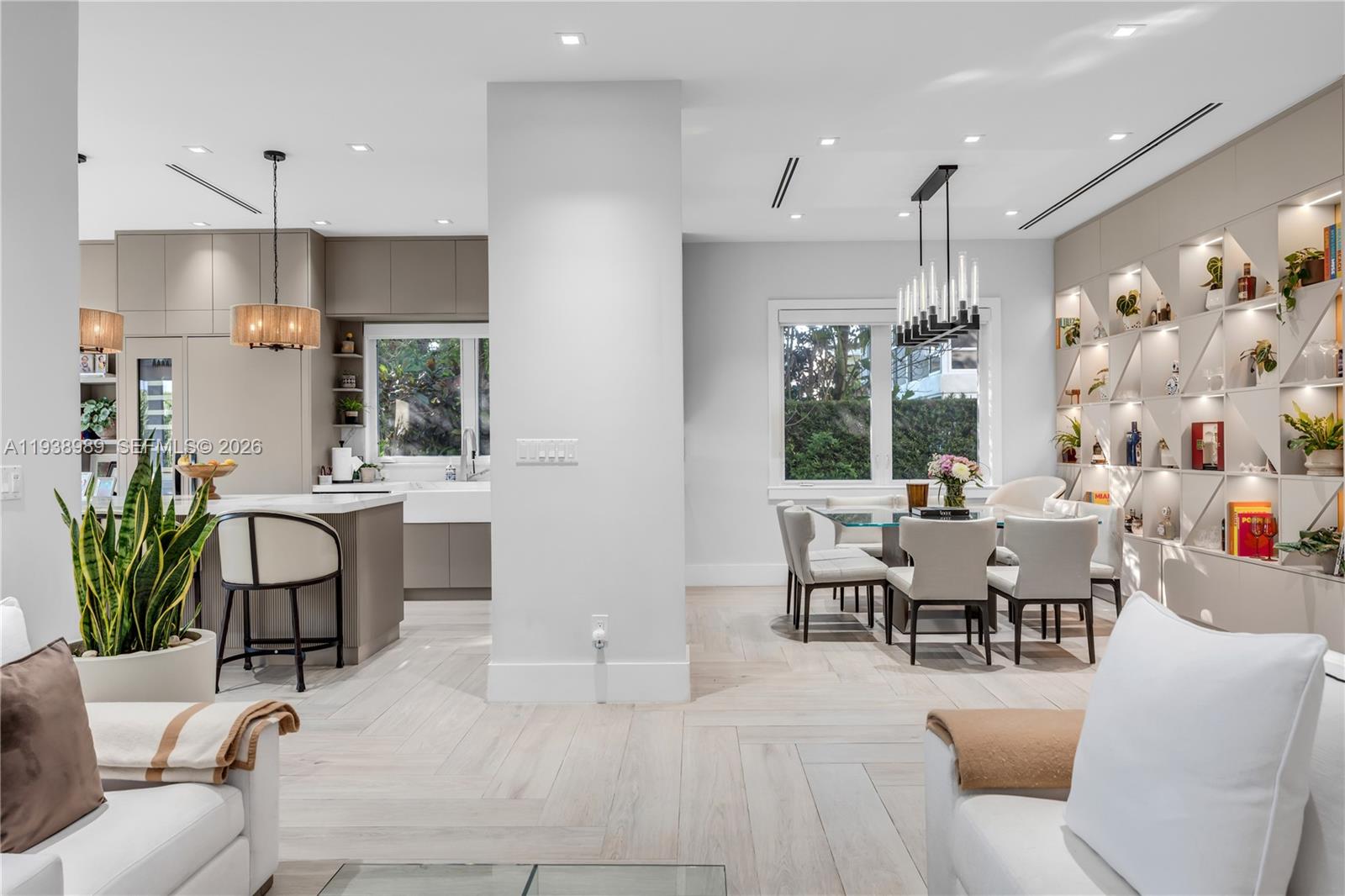 GABLES WATERWAY TOWNHOMES - Residential