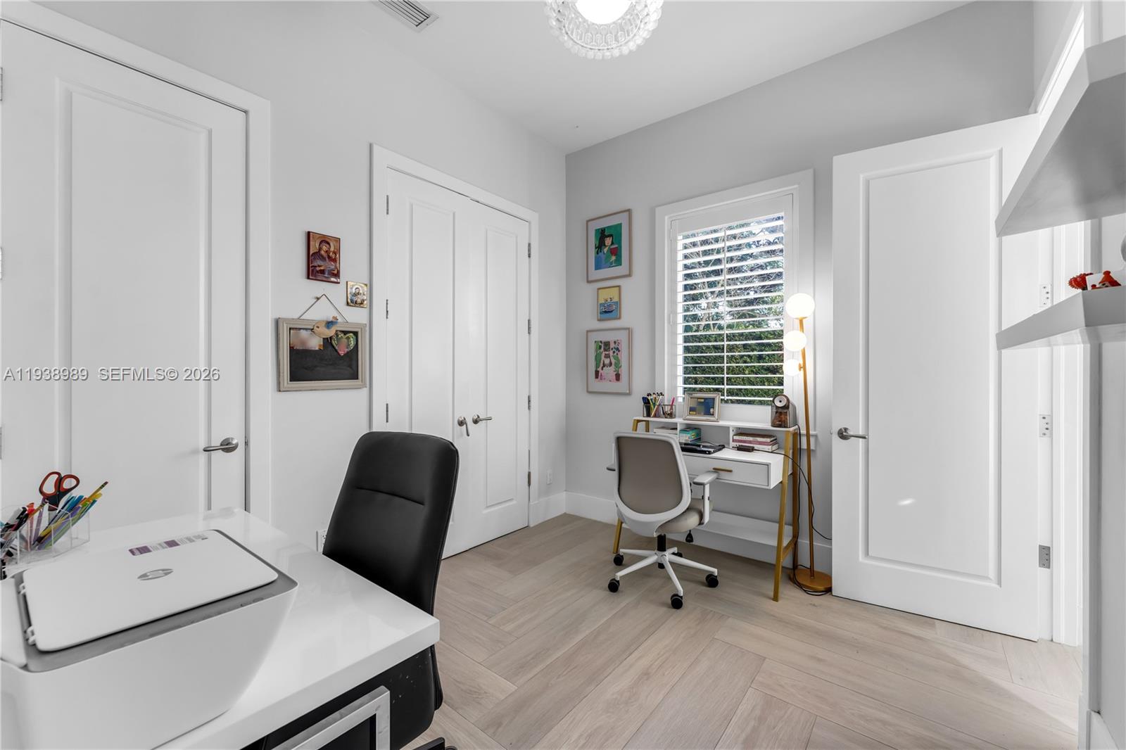 GABLES WATERWAY TOWNHOMES - Residential