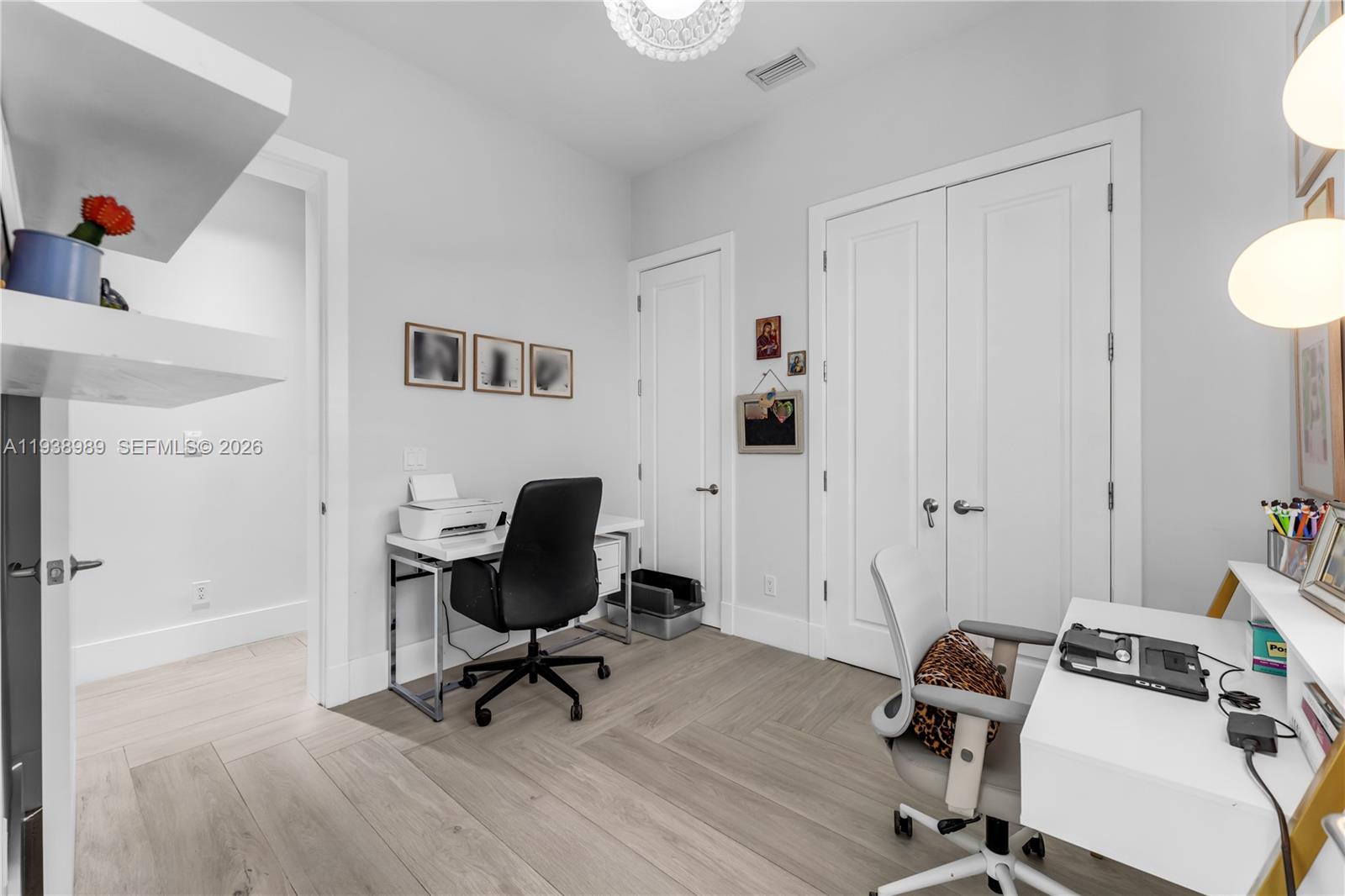 GABLES WATERWAY TOWNHOMES - Residential