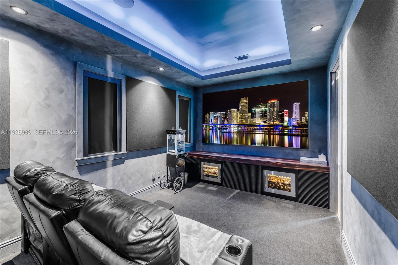 GABLES WATERWAY TOWNHOMES - Residential