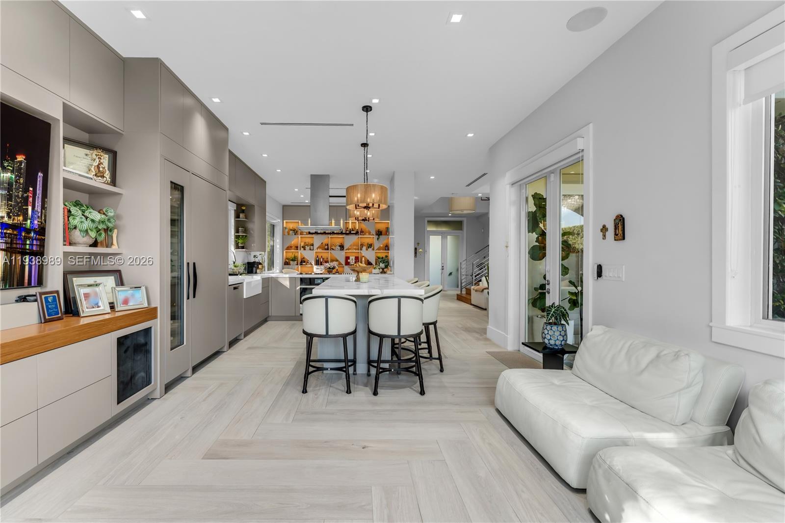 GABLES WATERWAY TOWNHOMES - Residential