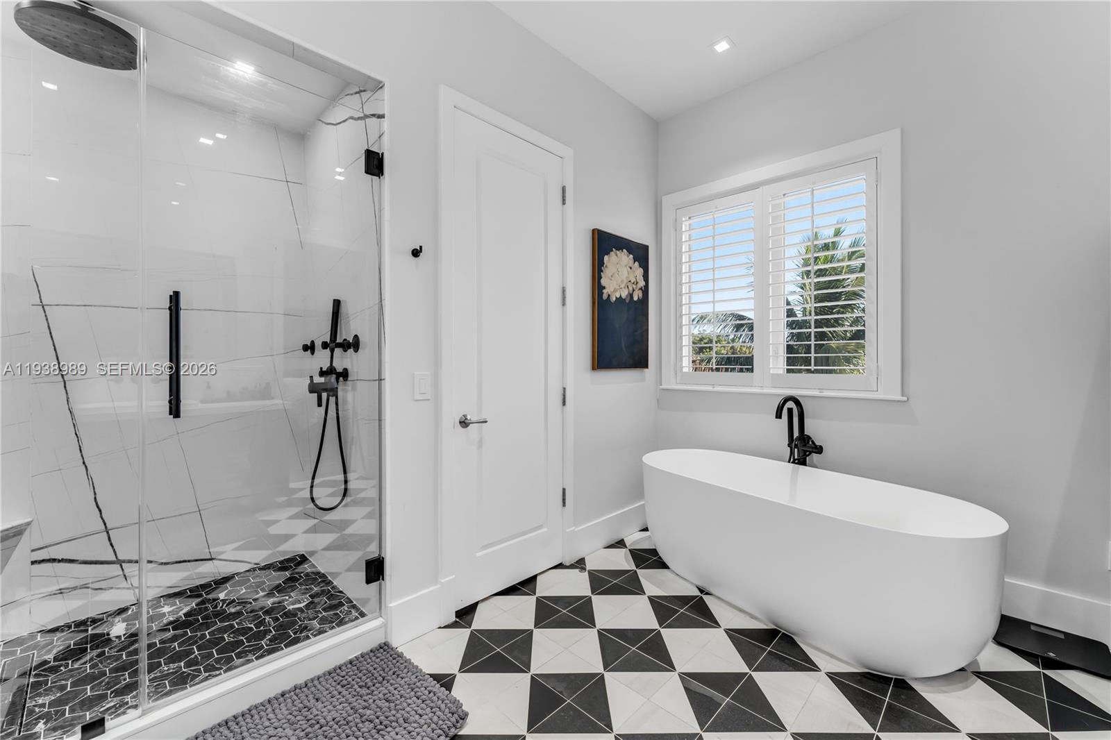 GABLES WATERWAY TOWNHOMES - Residential