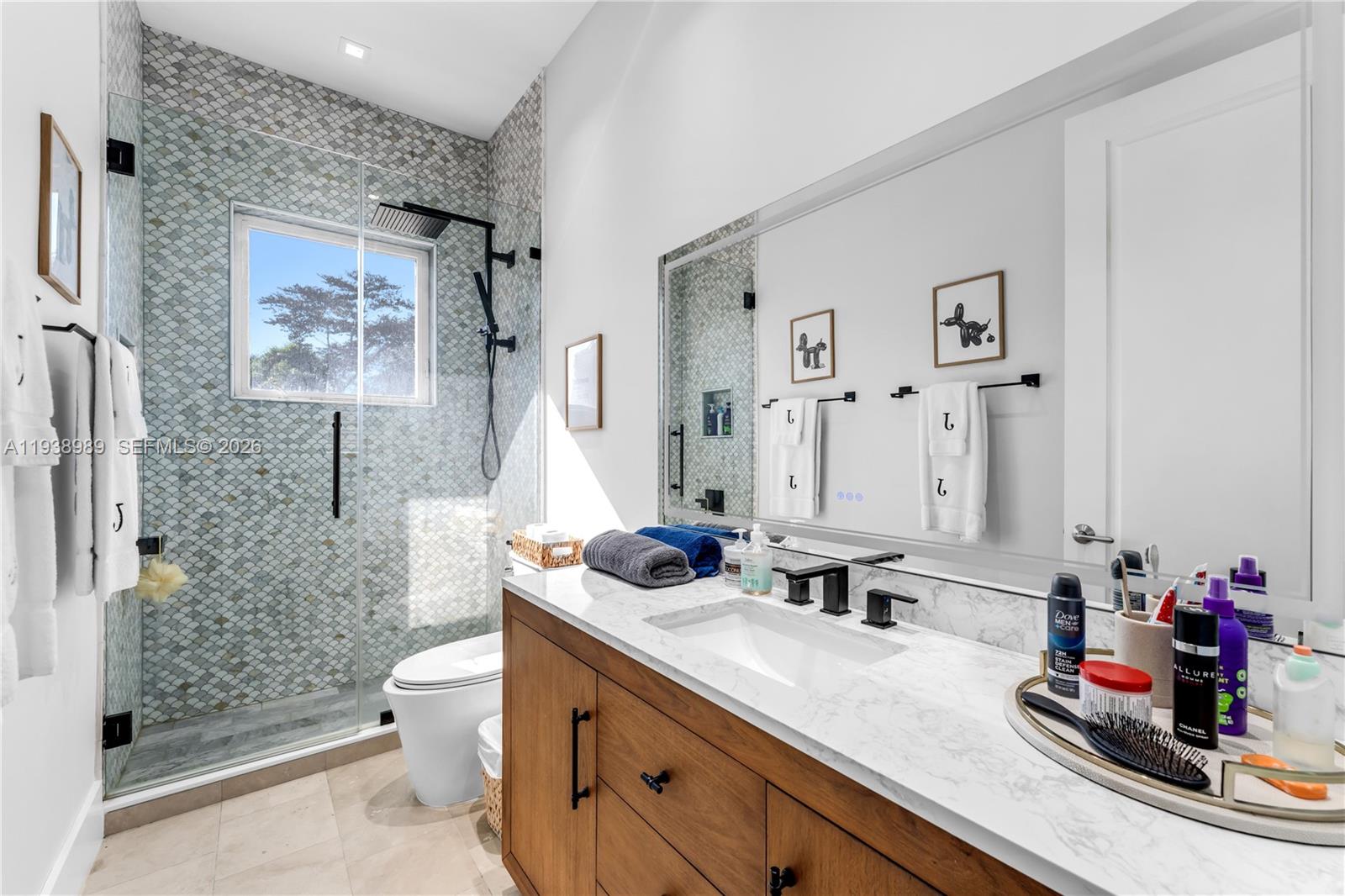 GABLES WATERWAY TOWNHOMES - Residential