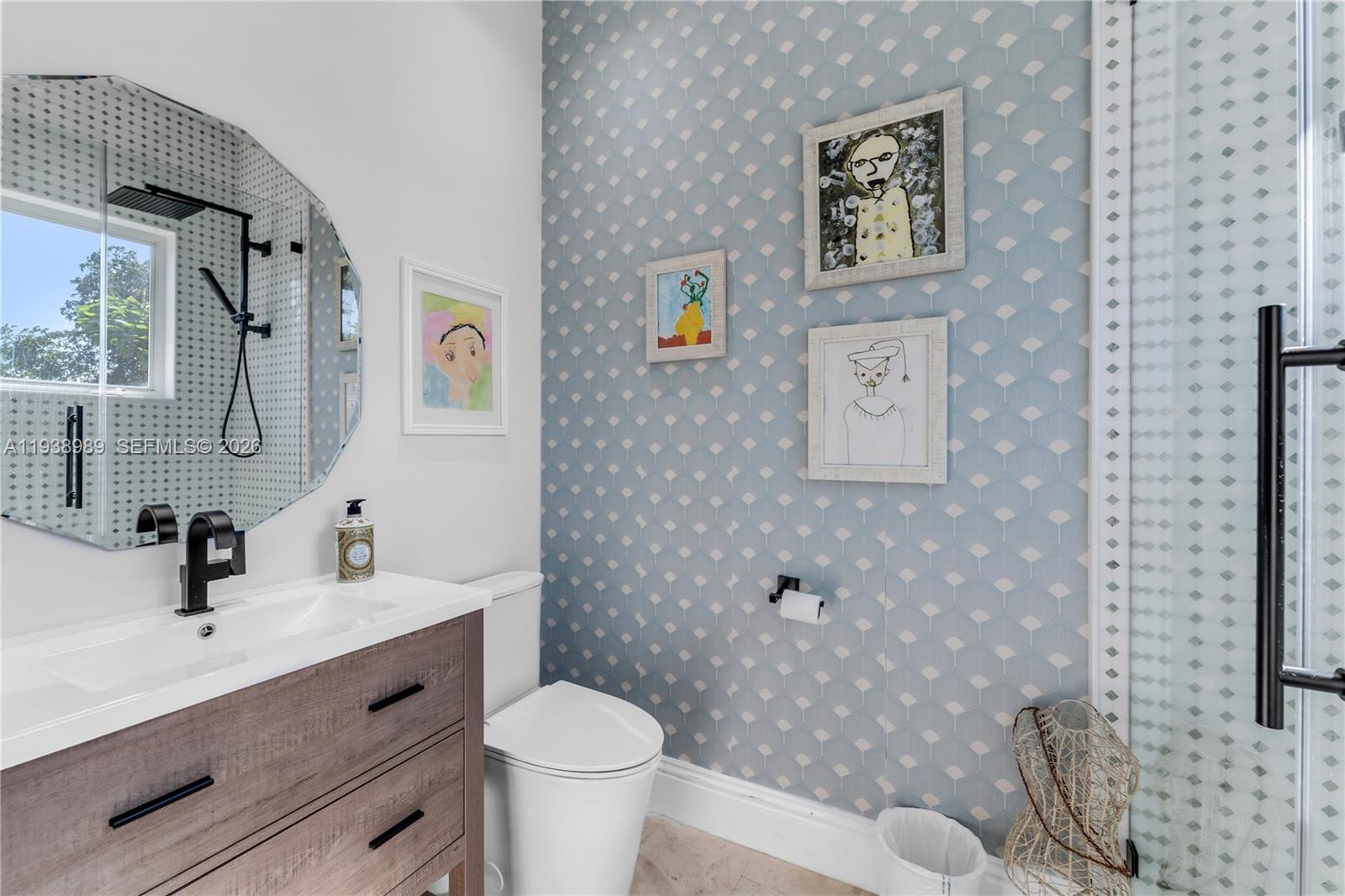 GABLES WATERWAY TOWNHOMES - Residential