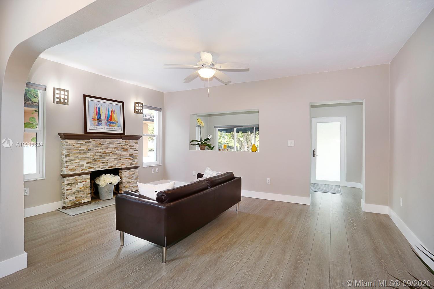 HOLLEMAN PARK - Residential