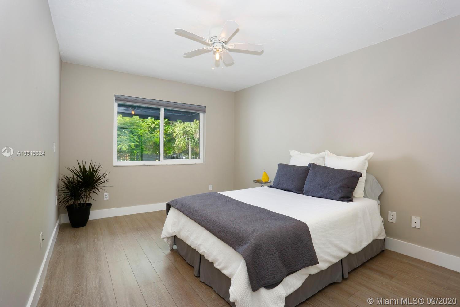 HOLLEMAN PARK - Residential