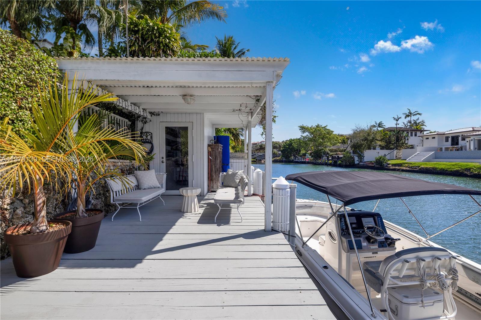 CORAL GABLES RIVIERA SEC - Residential