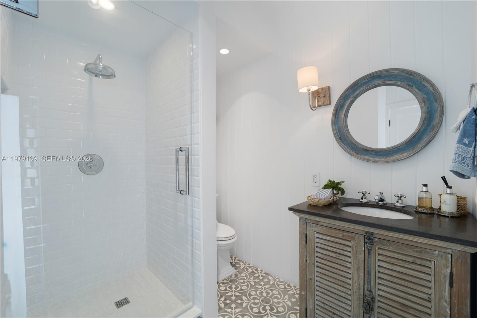 CORAL GABLES RIVIERA SEC - Residential