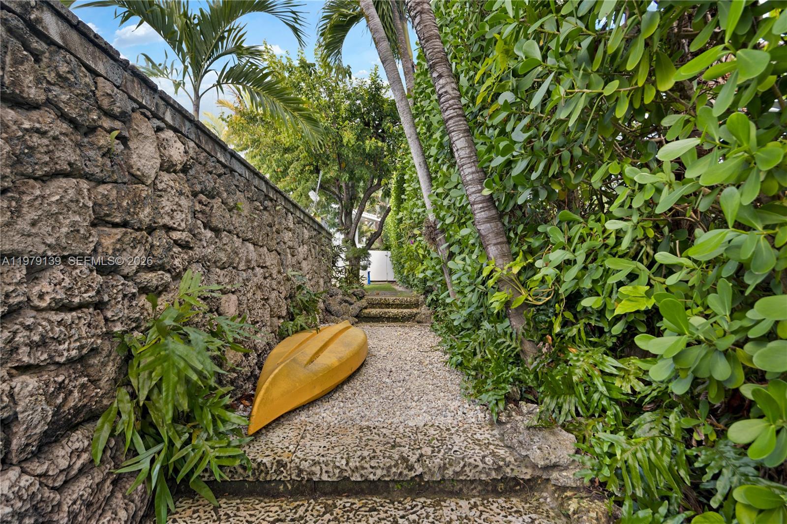 CORAL GABLES RIVIERA SEC - Residential