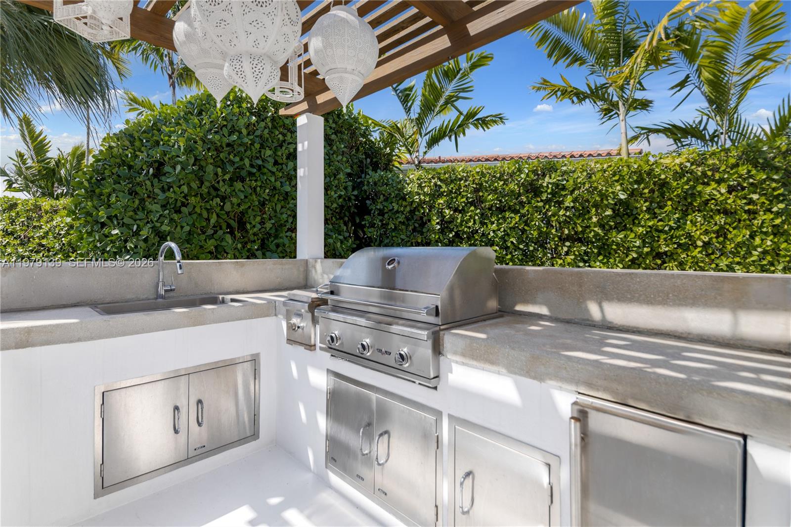 CORAL GABLES RIVIERA SEC - Residential