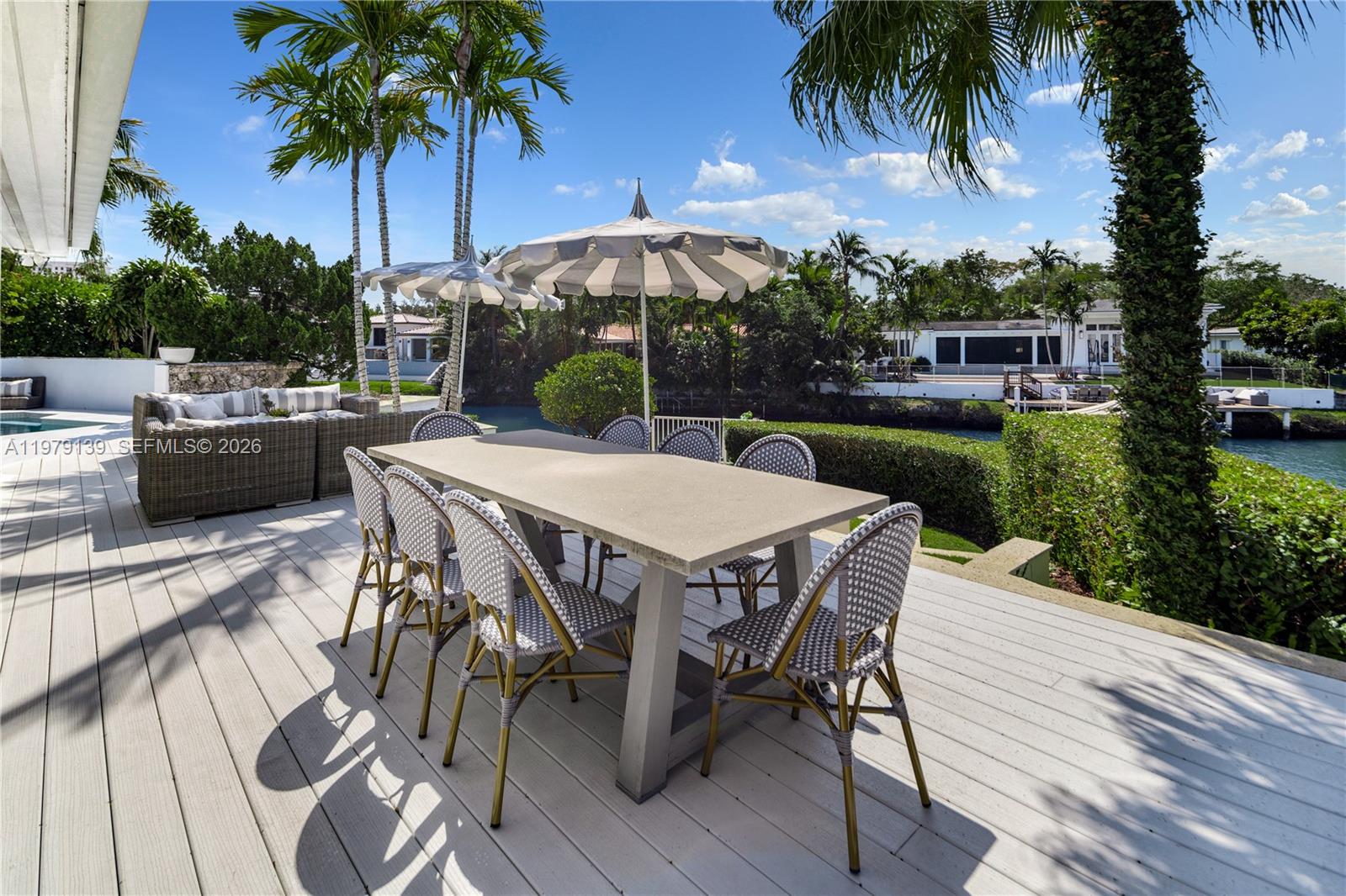 CORAL GABLES RIVIERA SEC - Residential