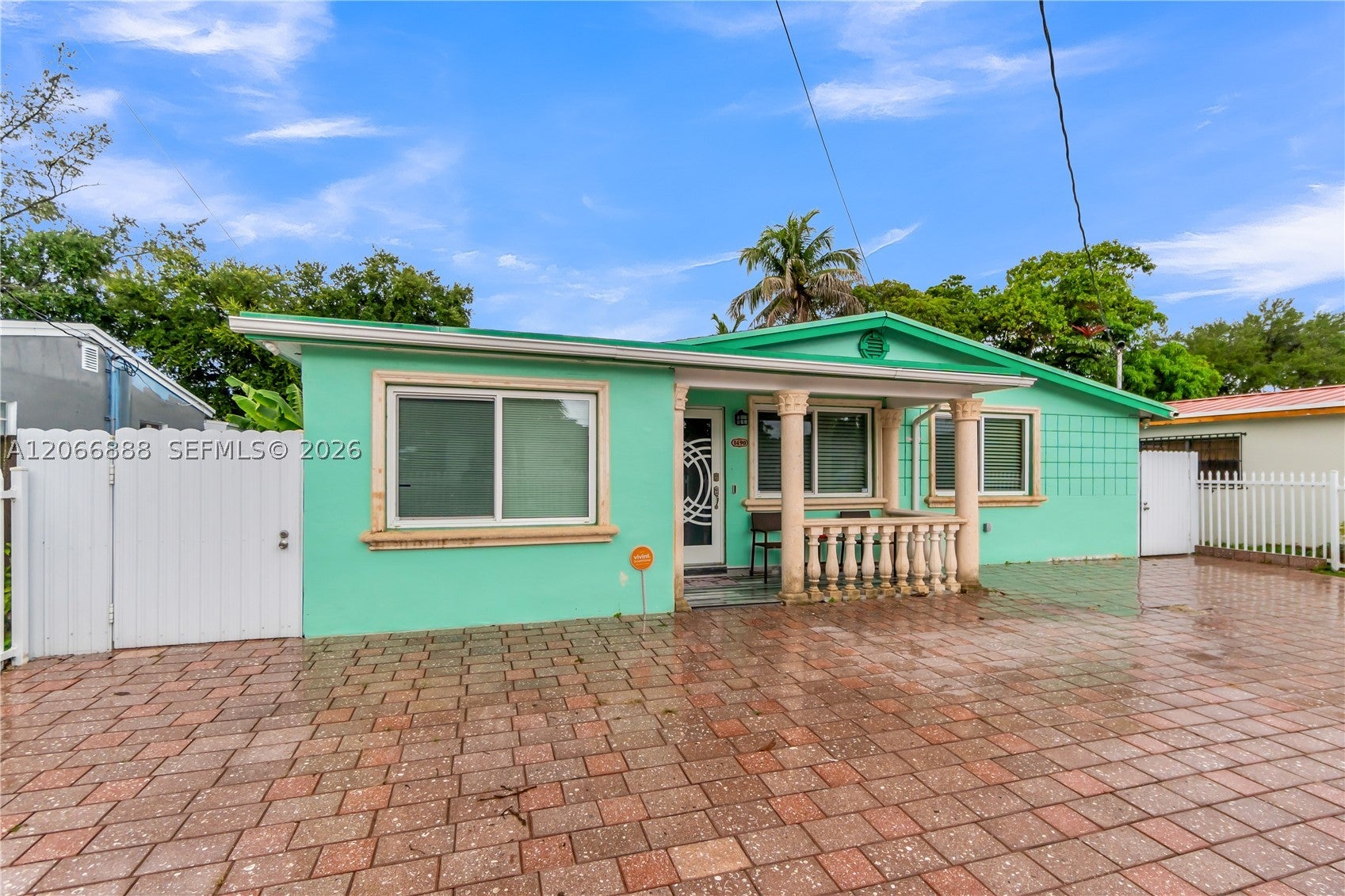 1490 NE 151st Ter