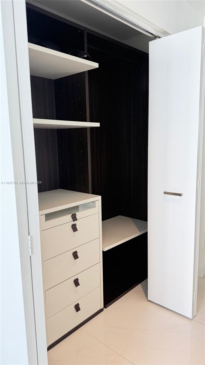 MERRICK MANOR CONDO - Residential Lease