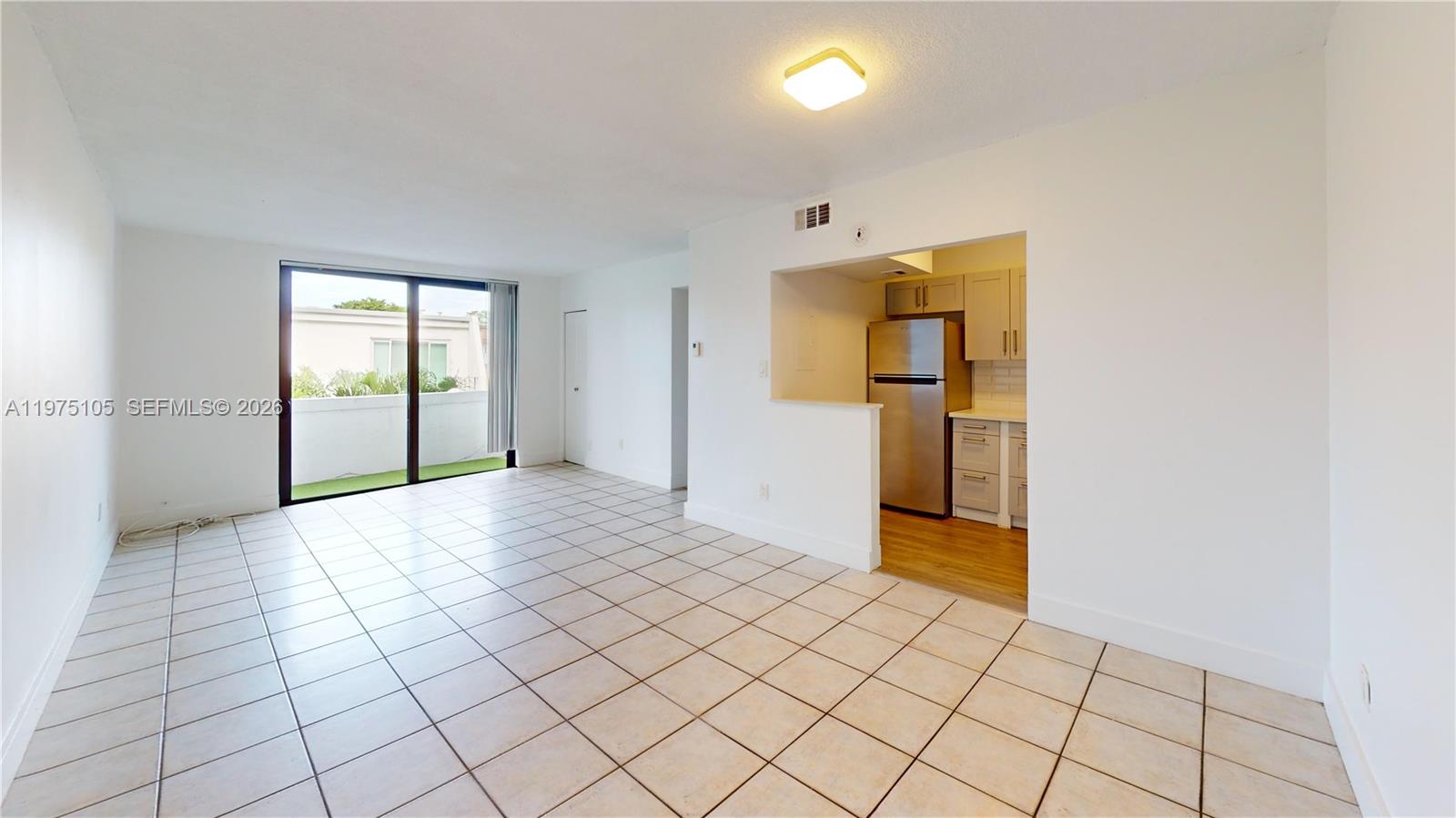 2345 NE 135th St 206