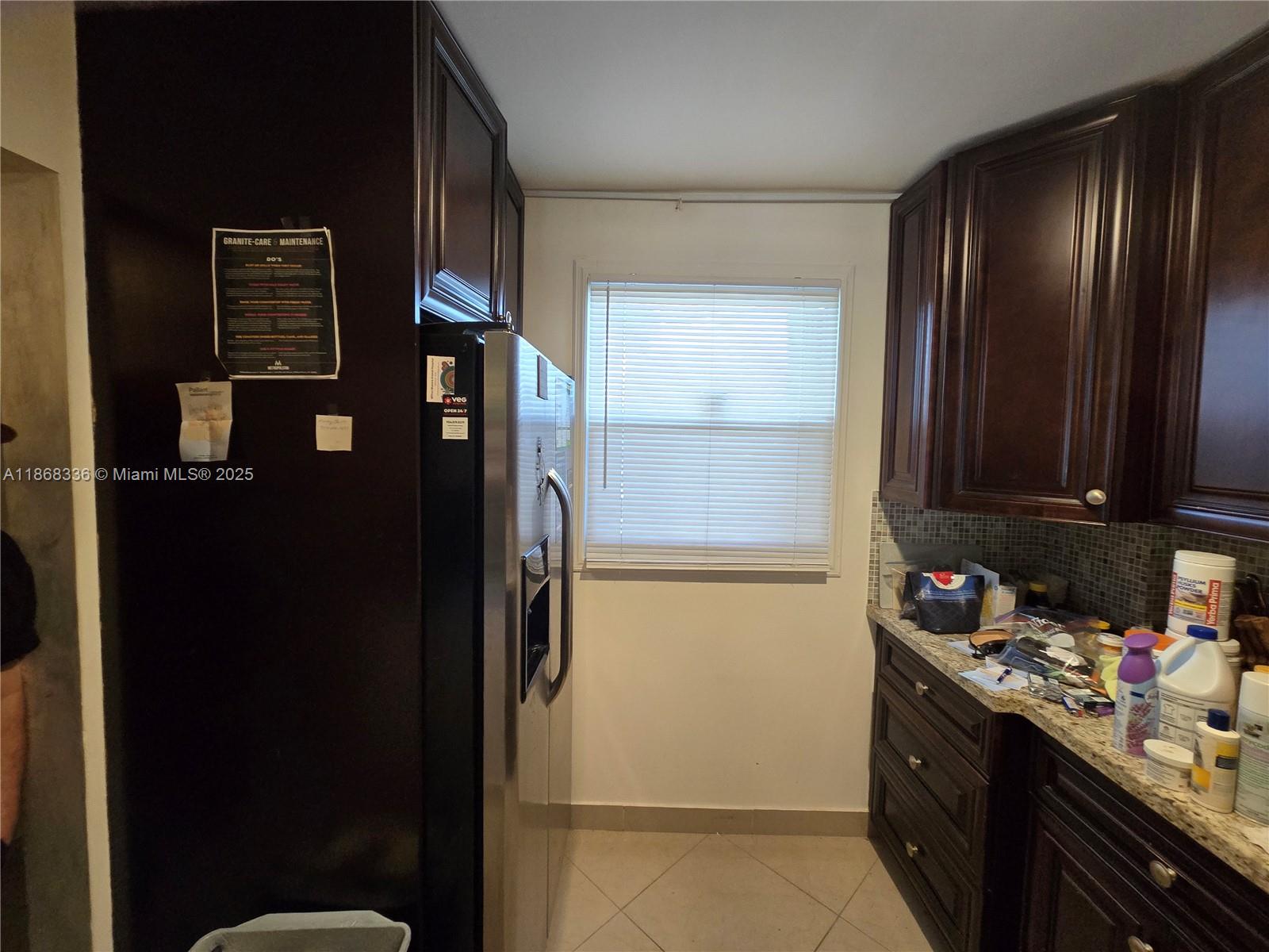 115 Royal Park Dr 2H