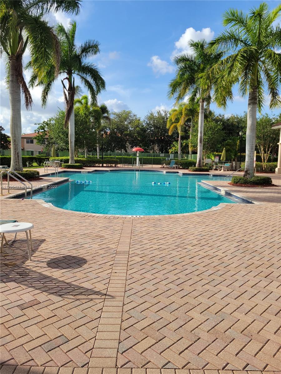 GREEN CAY VILLAGE CONDO - Residential