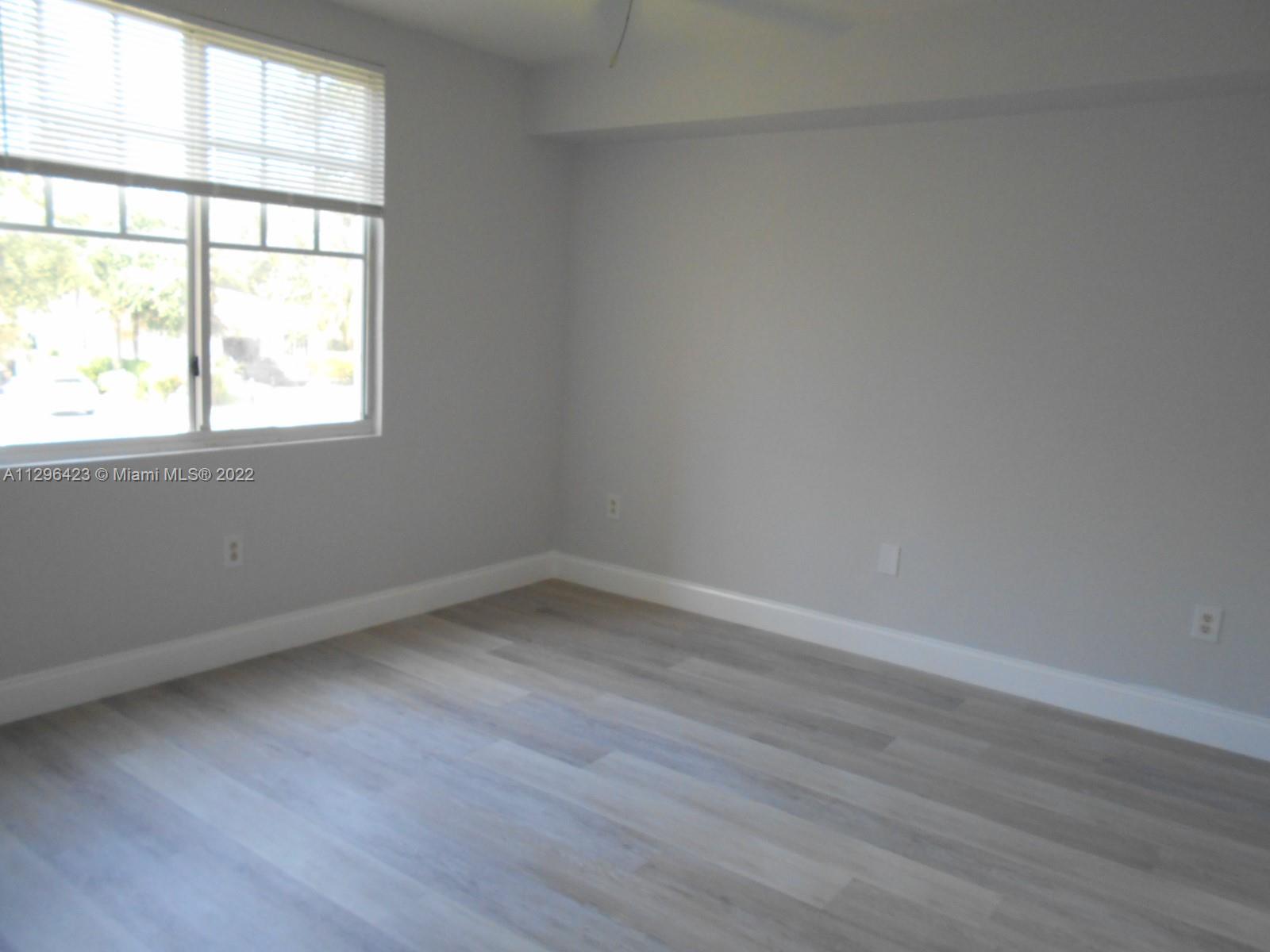 GREEN CAY VILLAGE CONDO - Residential
