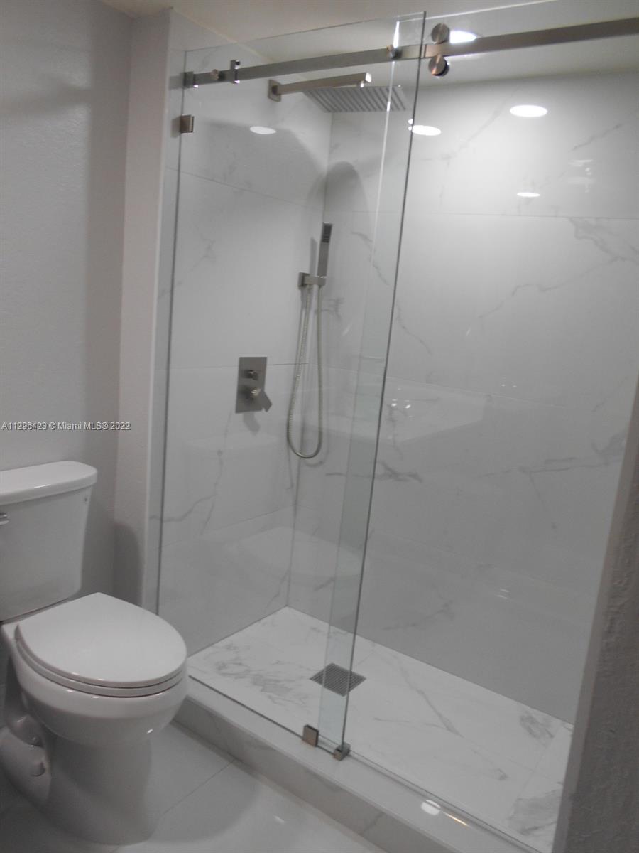 GREEN CAY VILLAGE CONDO - Residential
