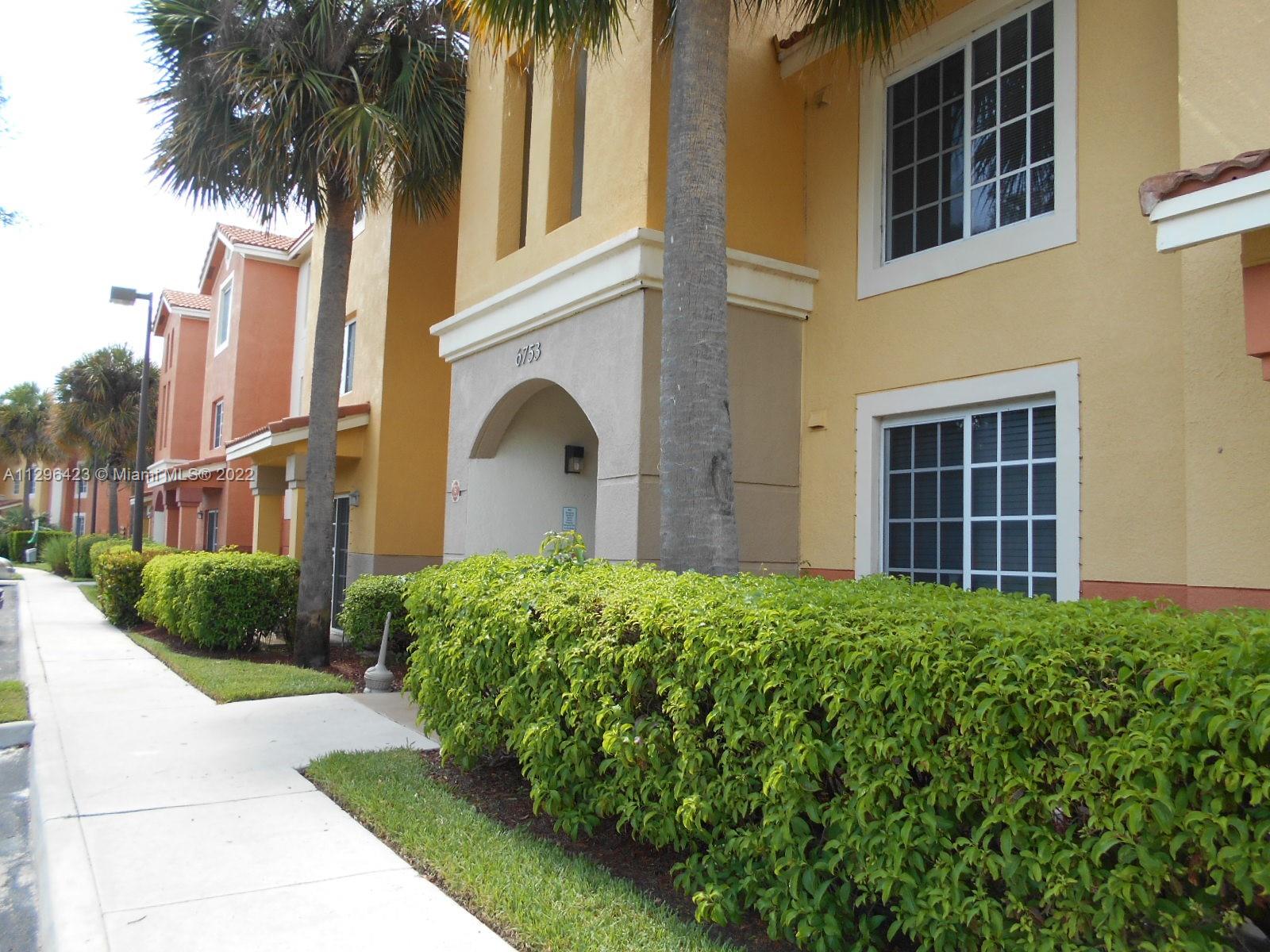 GREEN CAY VILLAGE CONDO - Residential